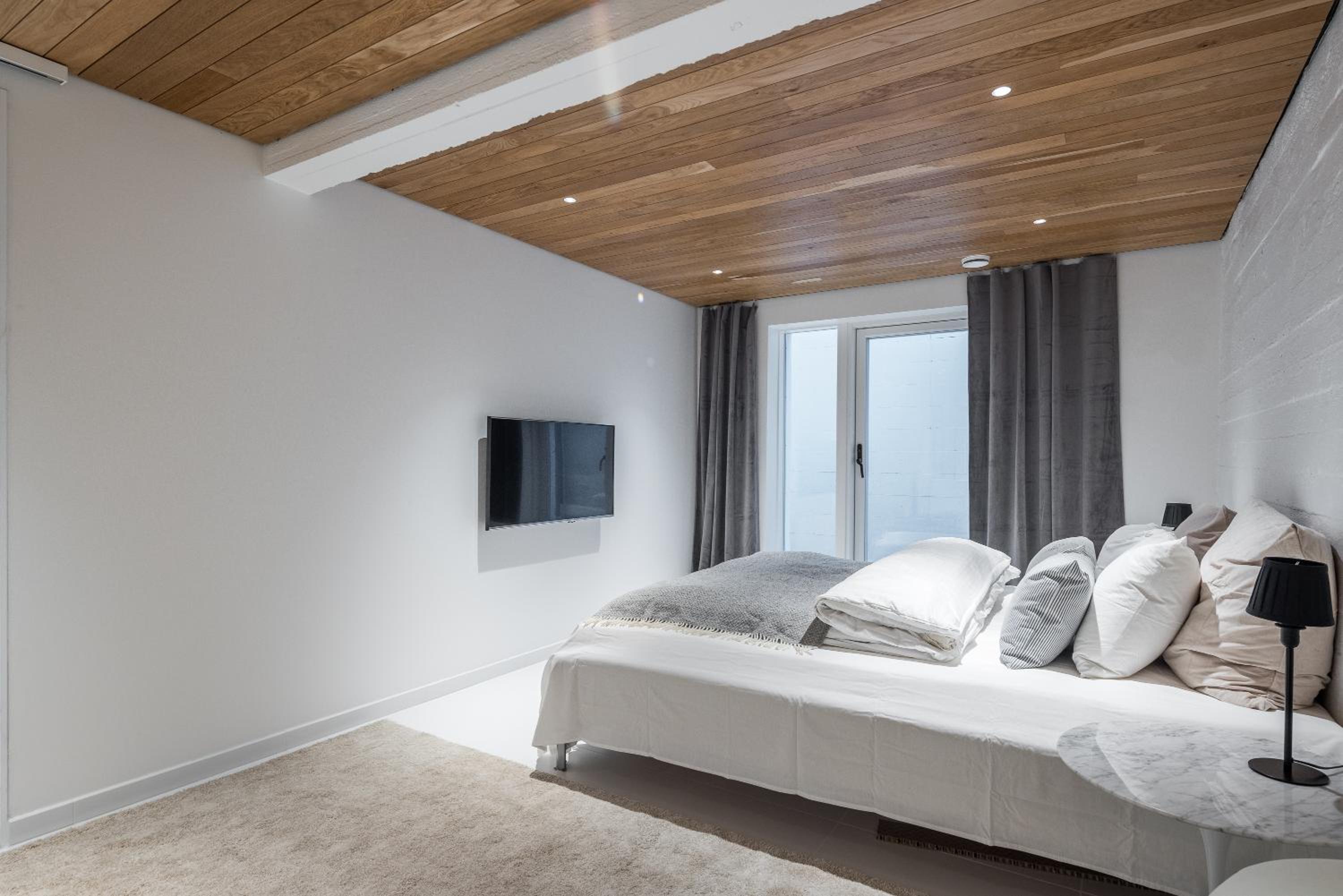 Scandinavian Design Townhouse with Private Sauna