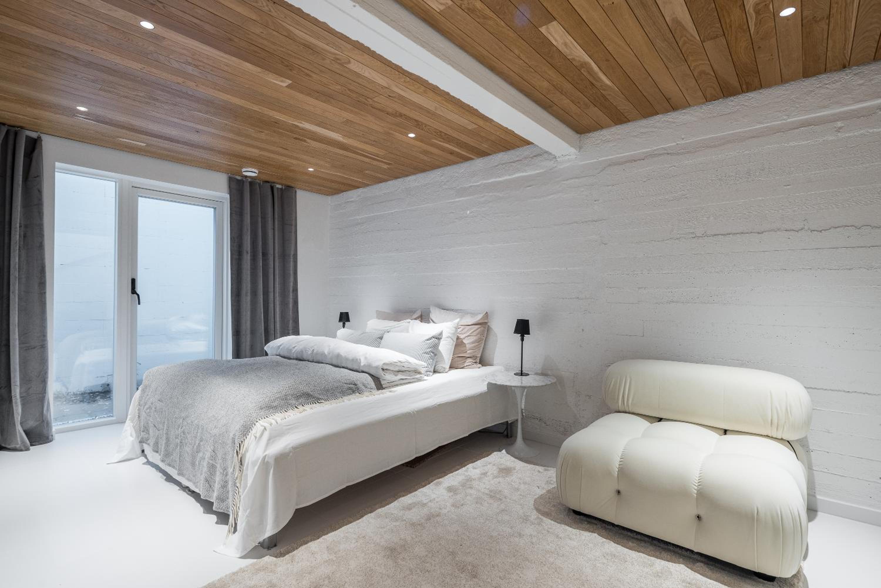Scandinavian Design Townhouse with Private Sauna