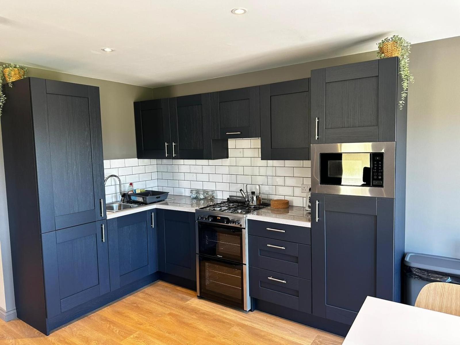Spacious 3-Bedroom Chalet on Country Estate near Glasgow - sleeps 6