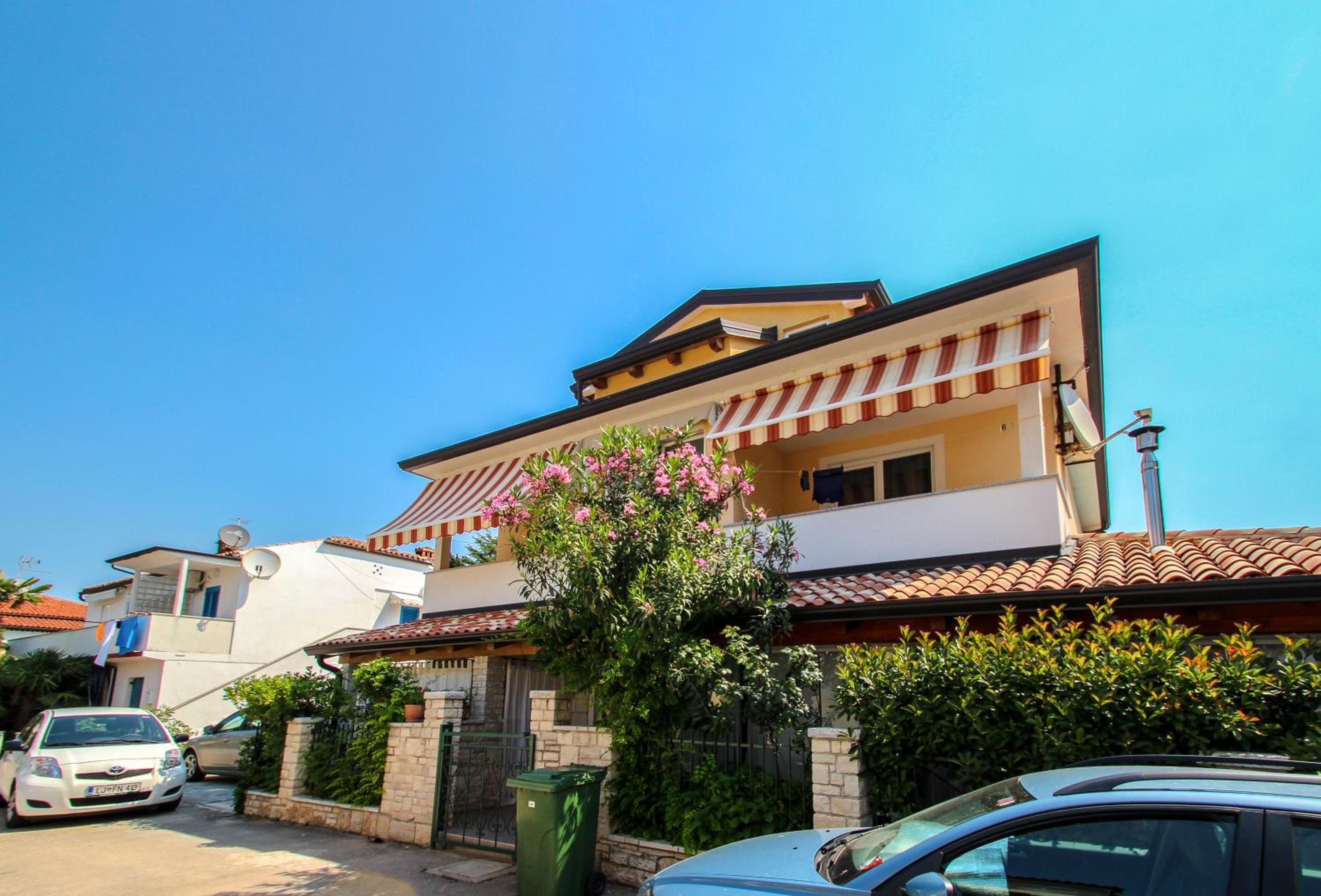 Hotel Viviana Damir A2 - Image 1