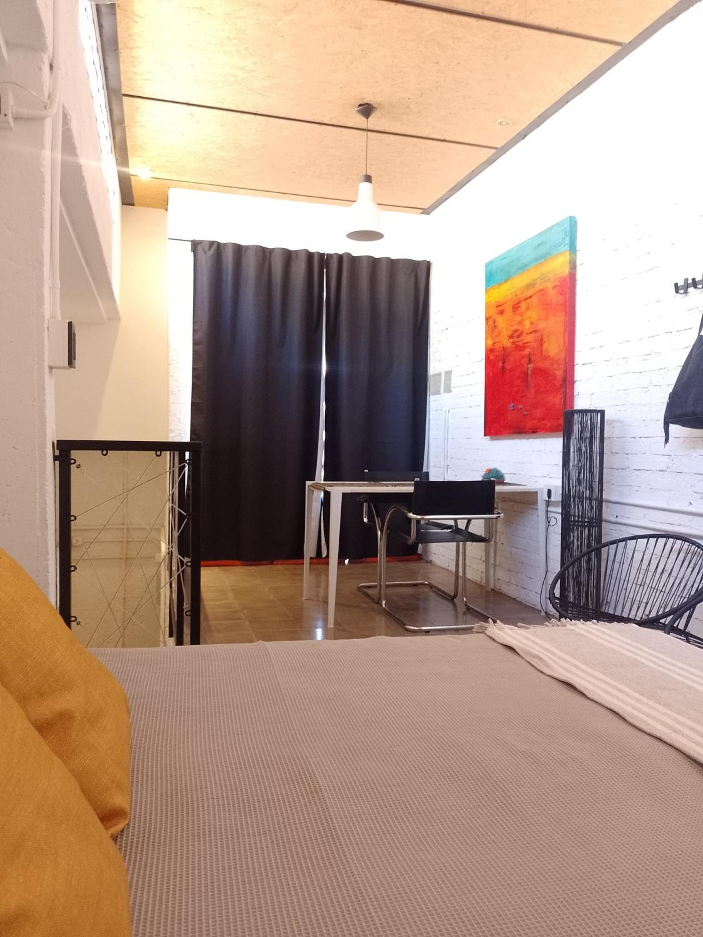 MONOAMBIENTE CENTRICO