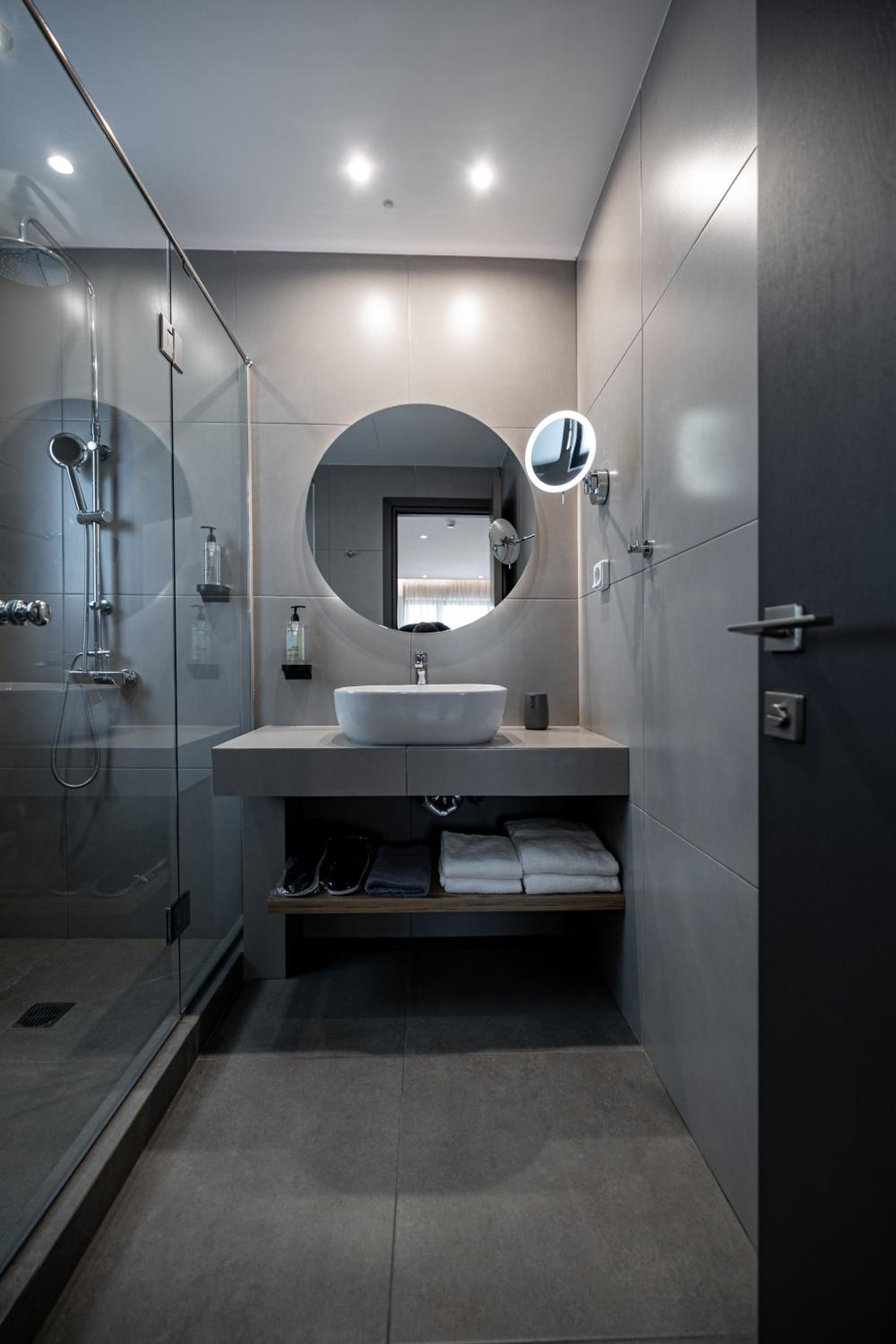 Pnoe Urban Living