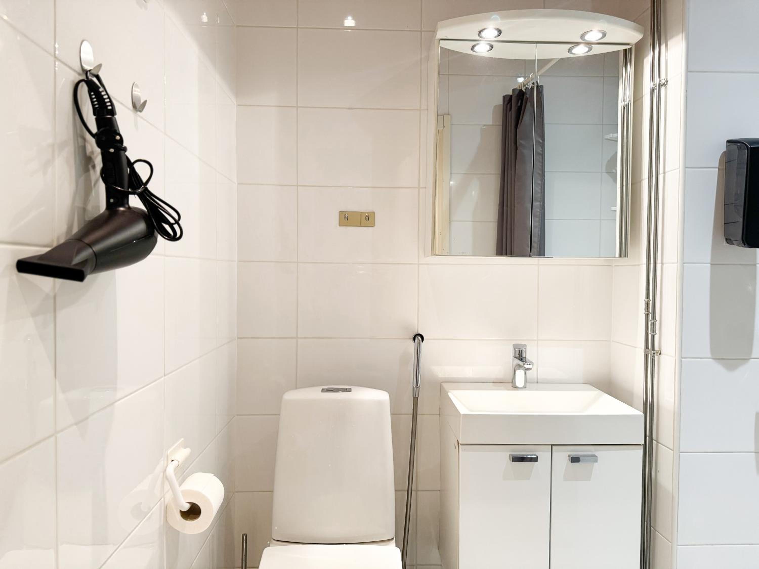 Aurora Central Suite IV By BookLapland