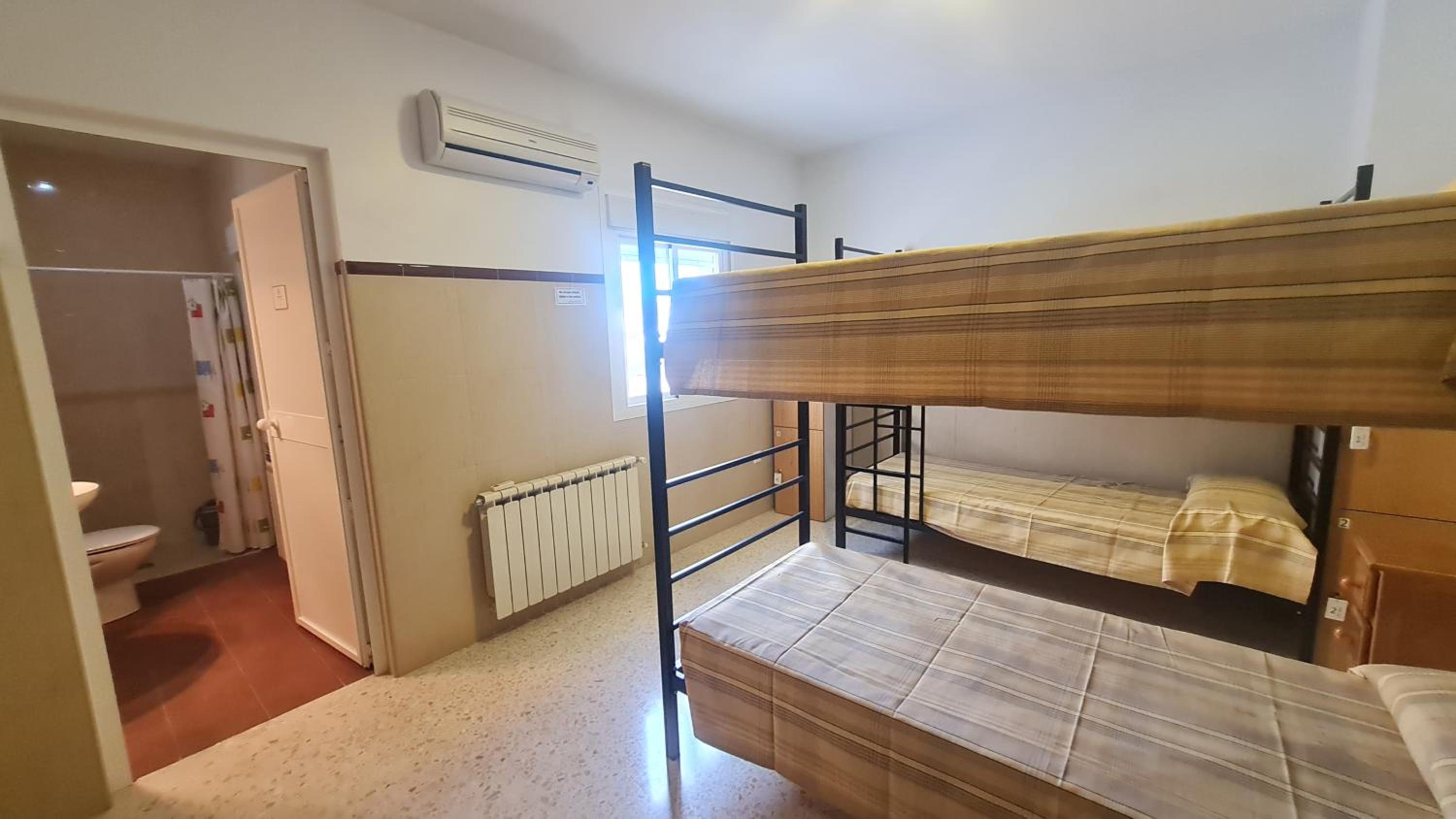 ALBERGUE LA TIÑOSA