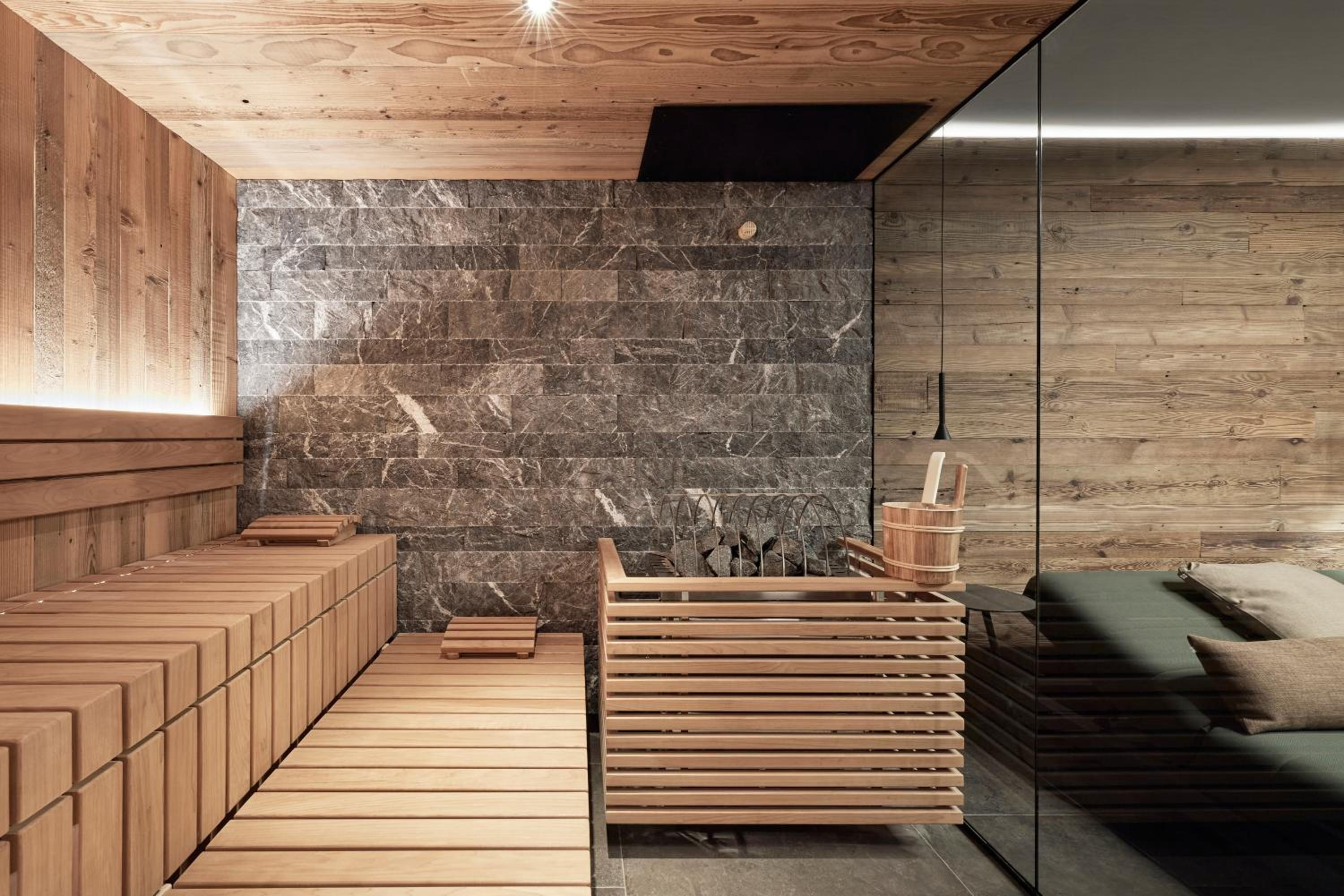 Chalet White Pearl by MYALPS