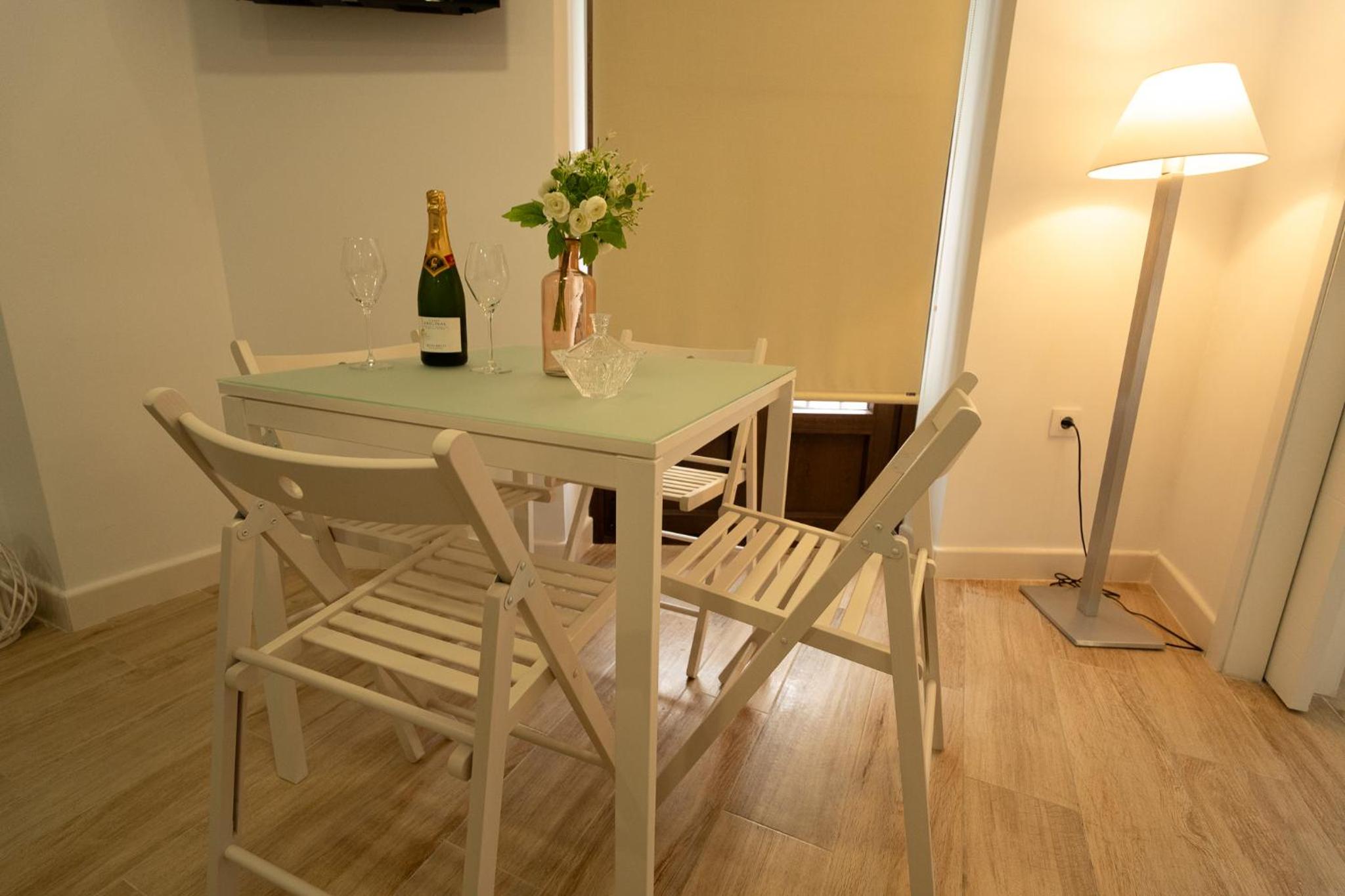 Apartamentos Consistorio Live