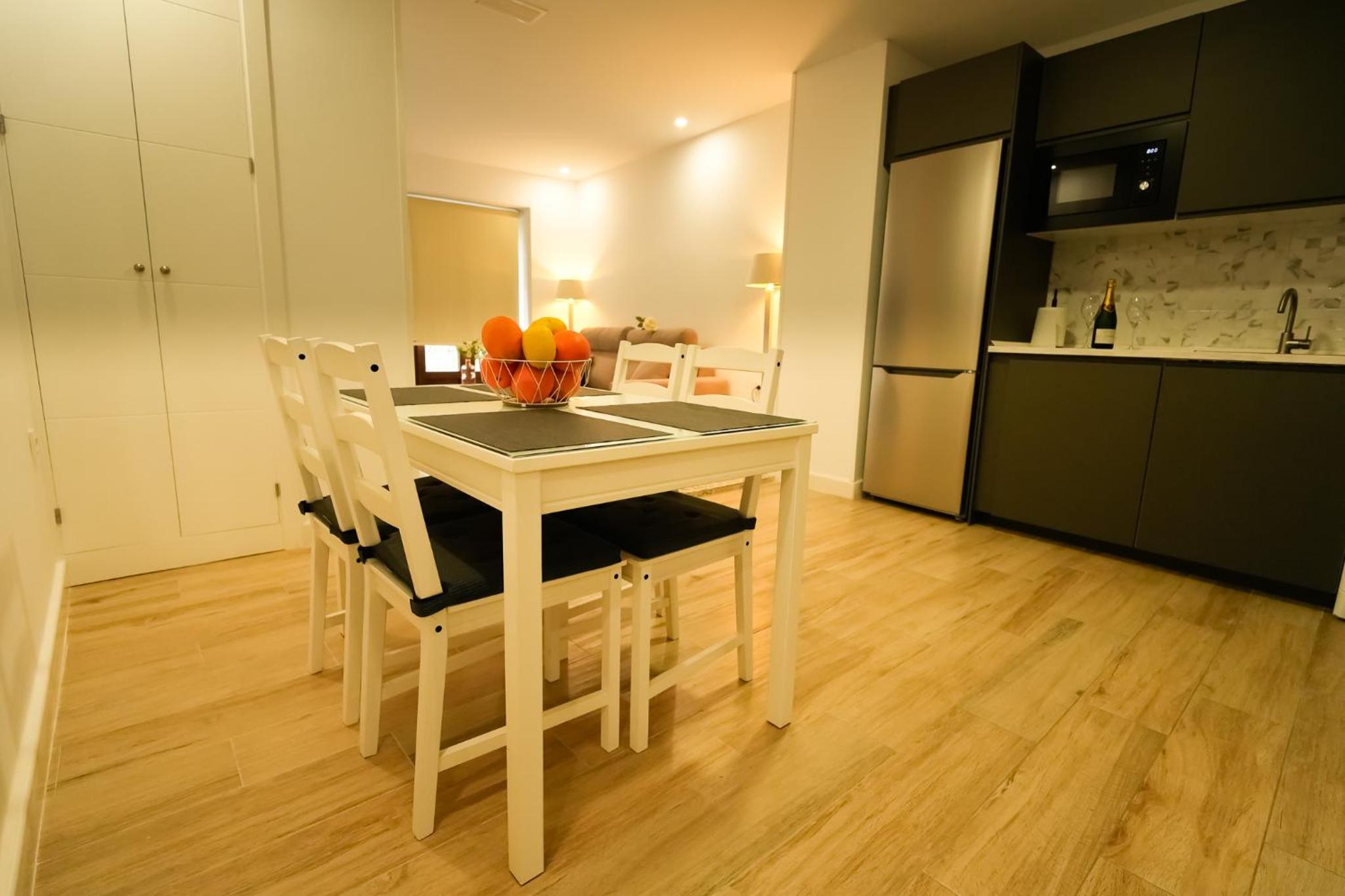 Apartamentos Consistorio Live