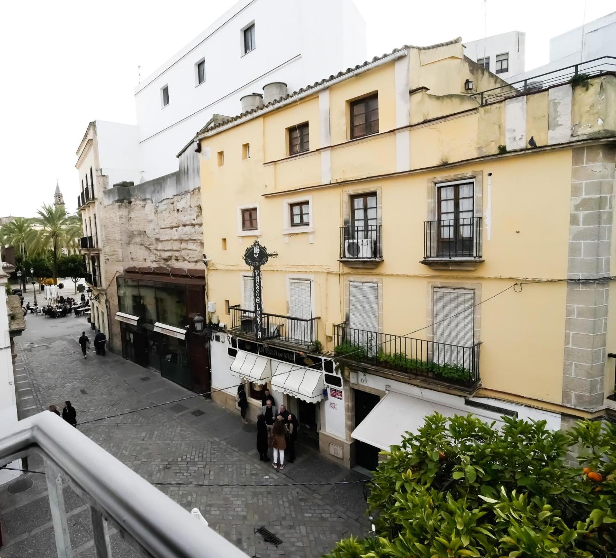 Apartamentos Consistorio Live