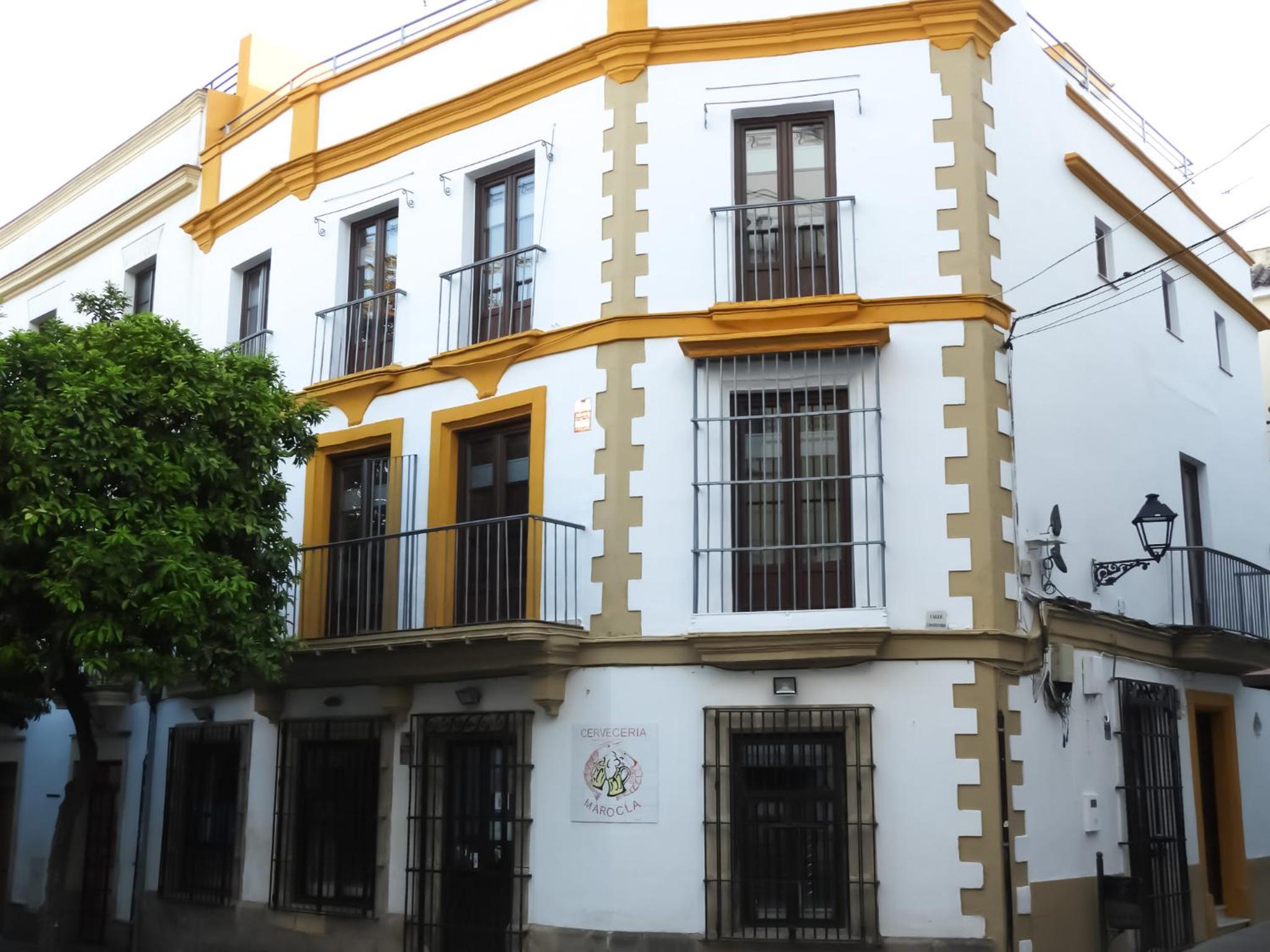 Apartamentos Consistorio Live