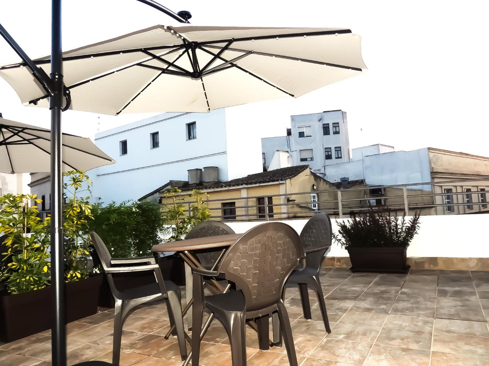 Apartamentos Consistorio Live
