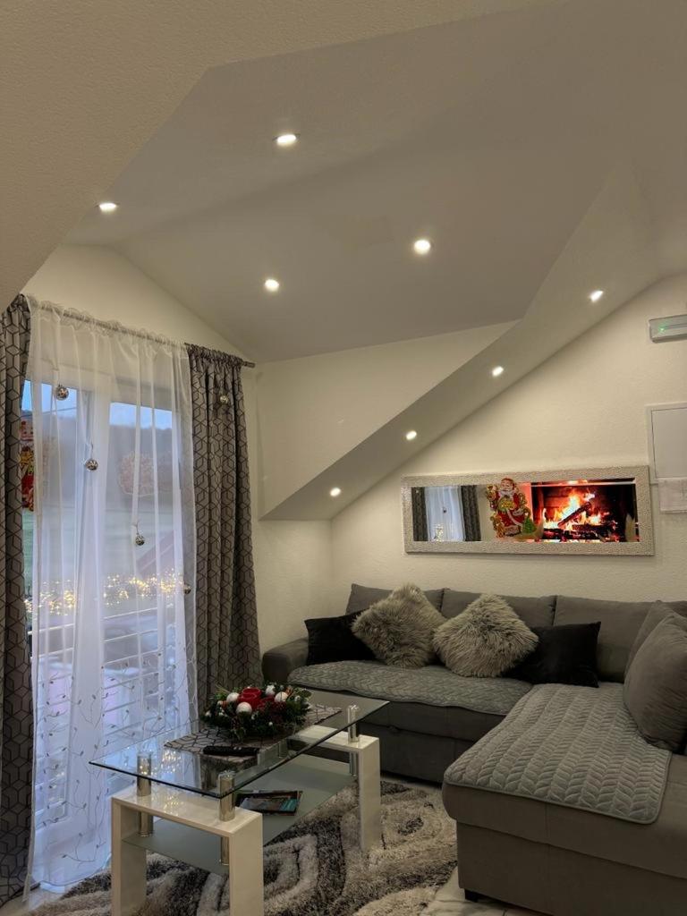Luxury Apartment Megy view 3