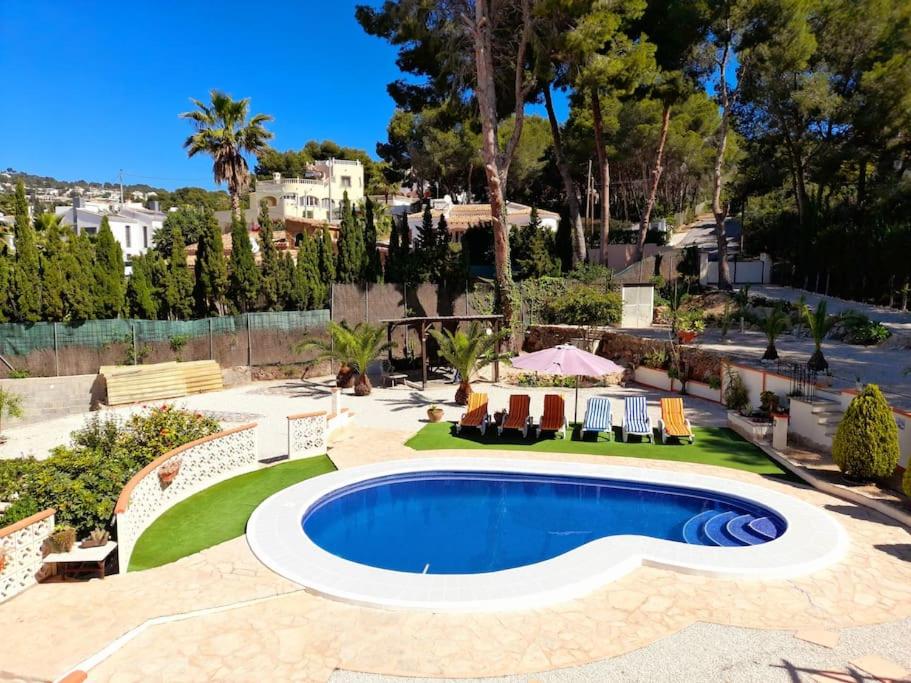 Private/separate floor apartment in a villa near beach