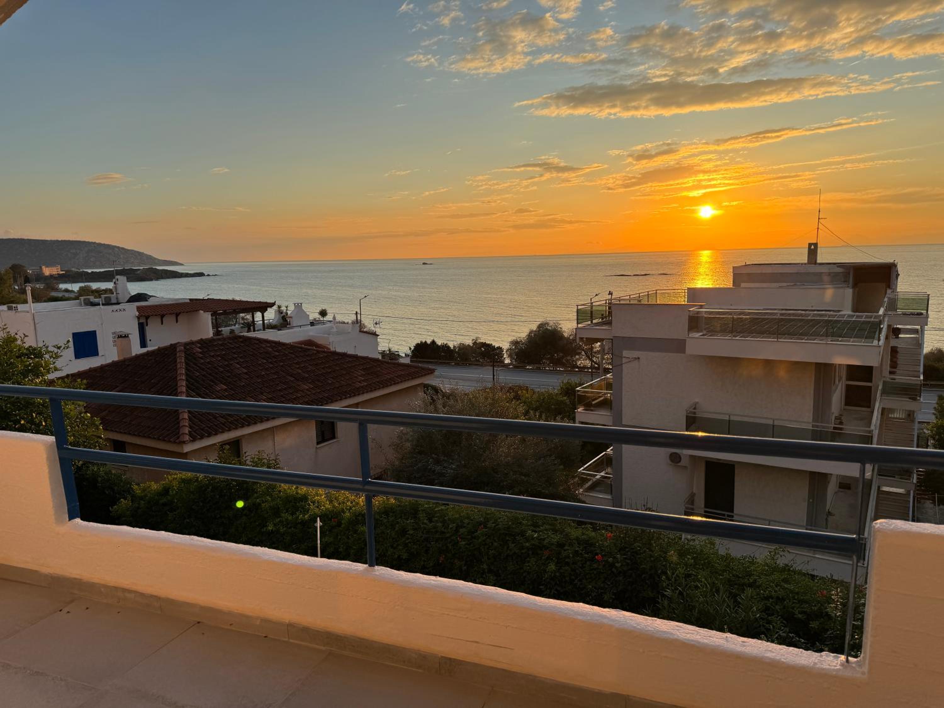 Panoramic Seaview Maisonette with Garden