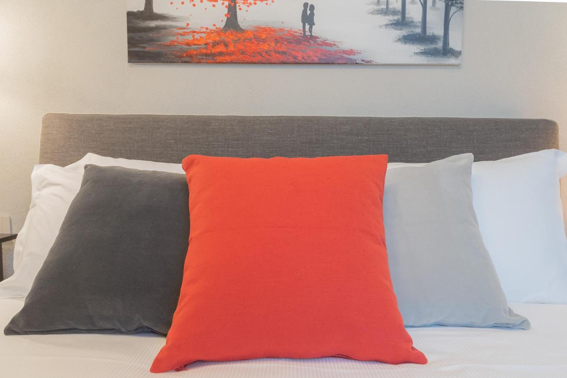 Torno Design Apartment by Rent All Como photo 3