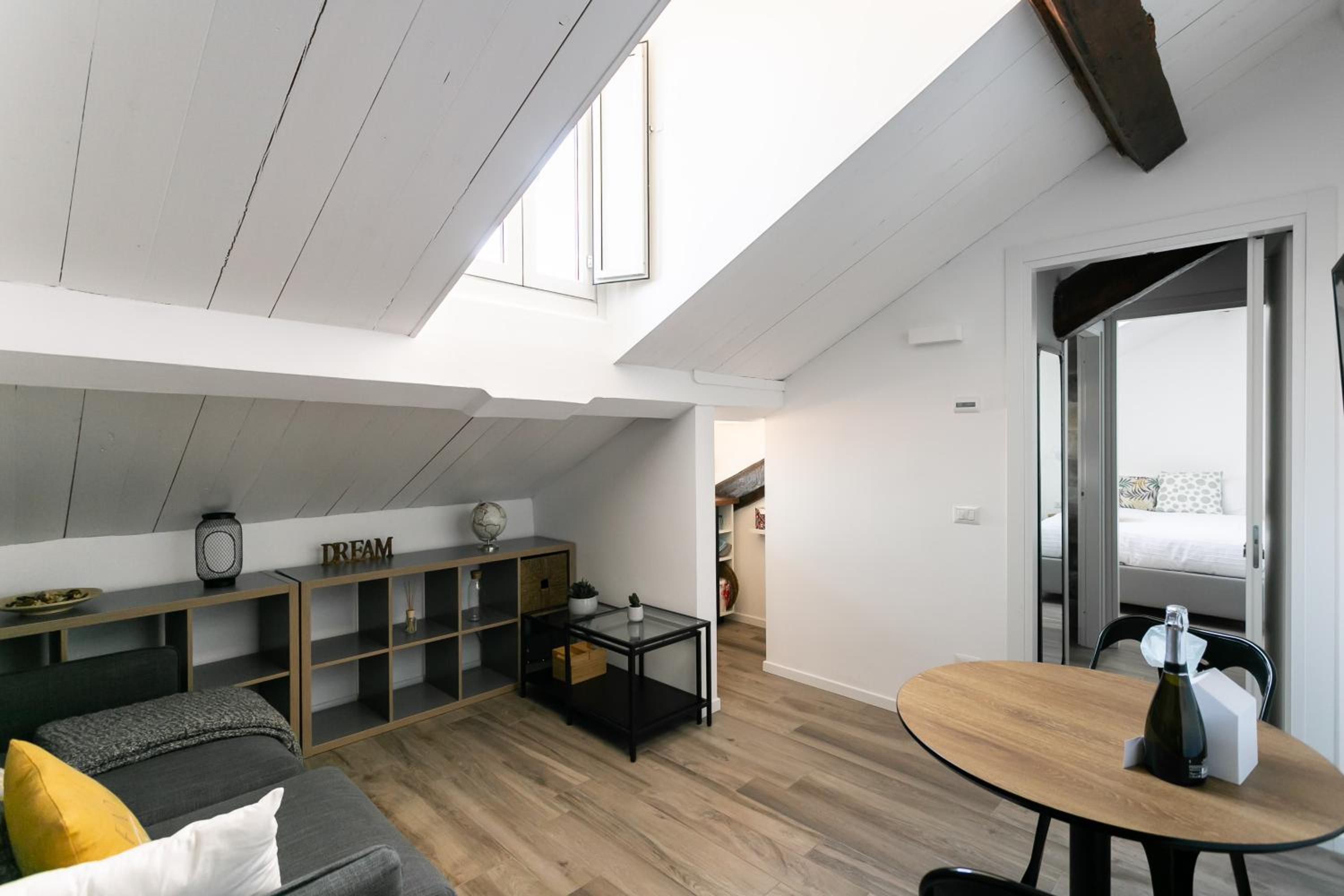 Mortara Navigli Apartments