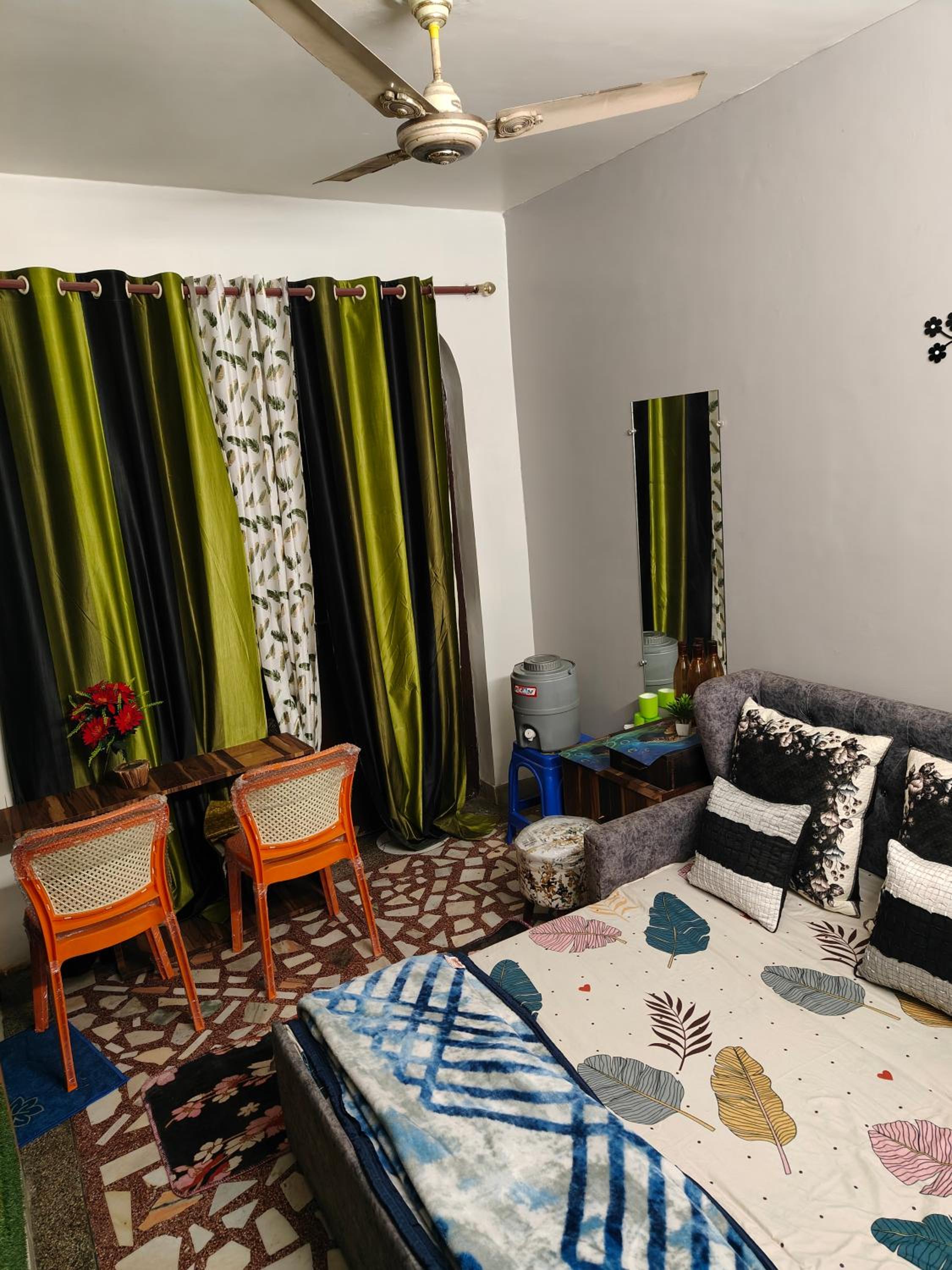 Naari Hotel & Home Stay view 5