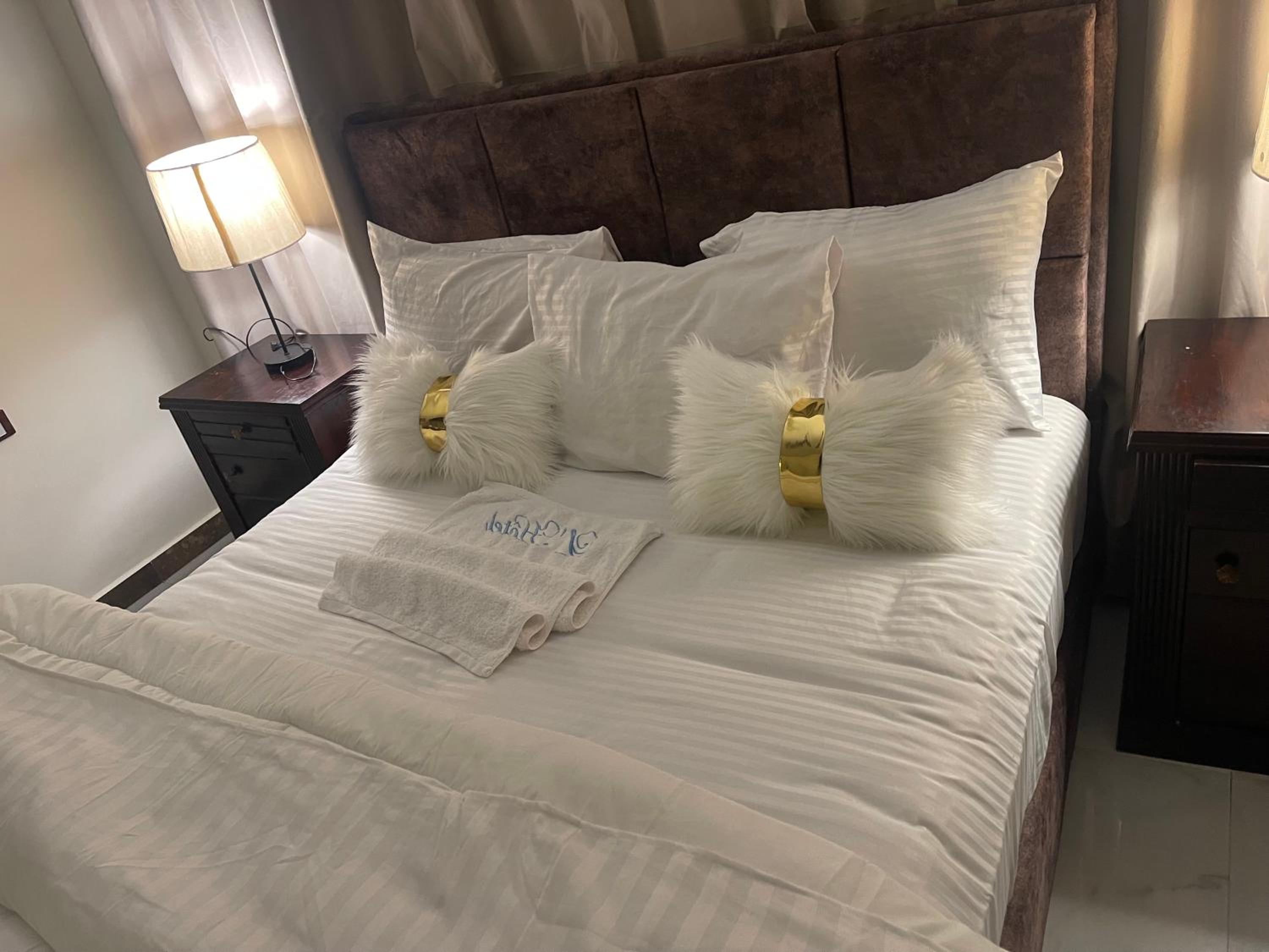 Royal apartment in private villa New Cairo in villa 255 Panafsig 11