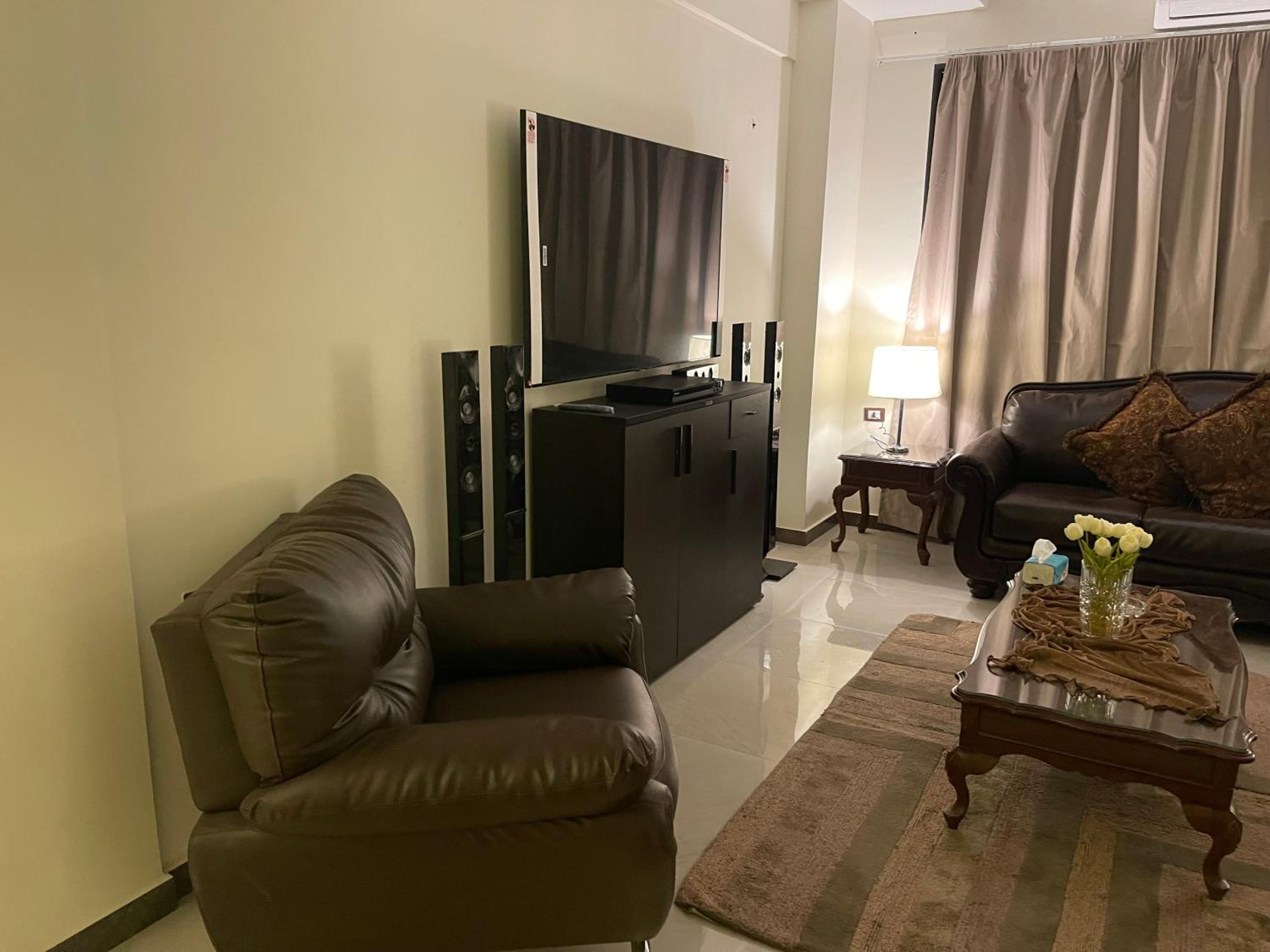 Royal apartment in private villa New Cairo in villa 255 Panafsig 11