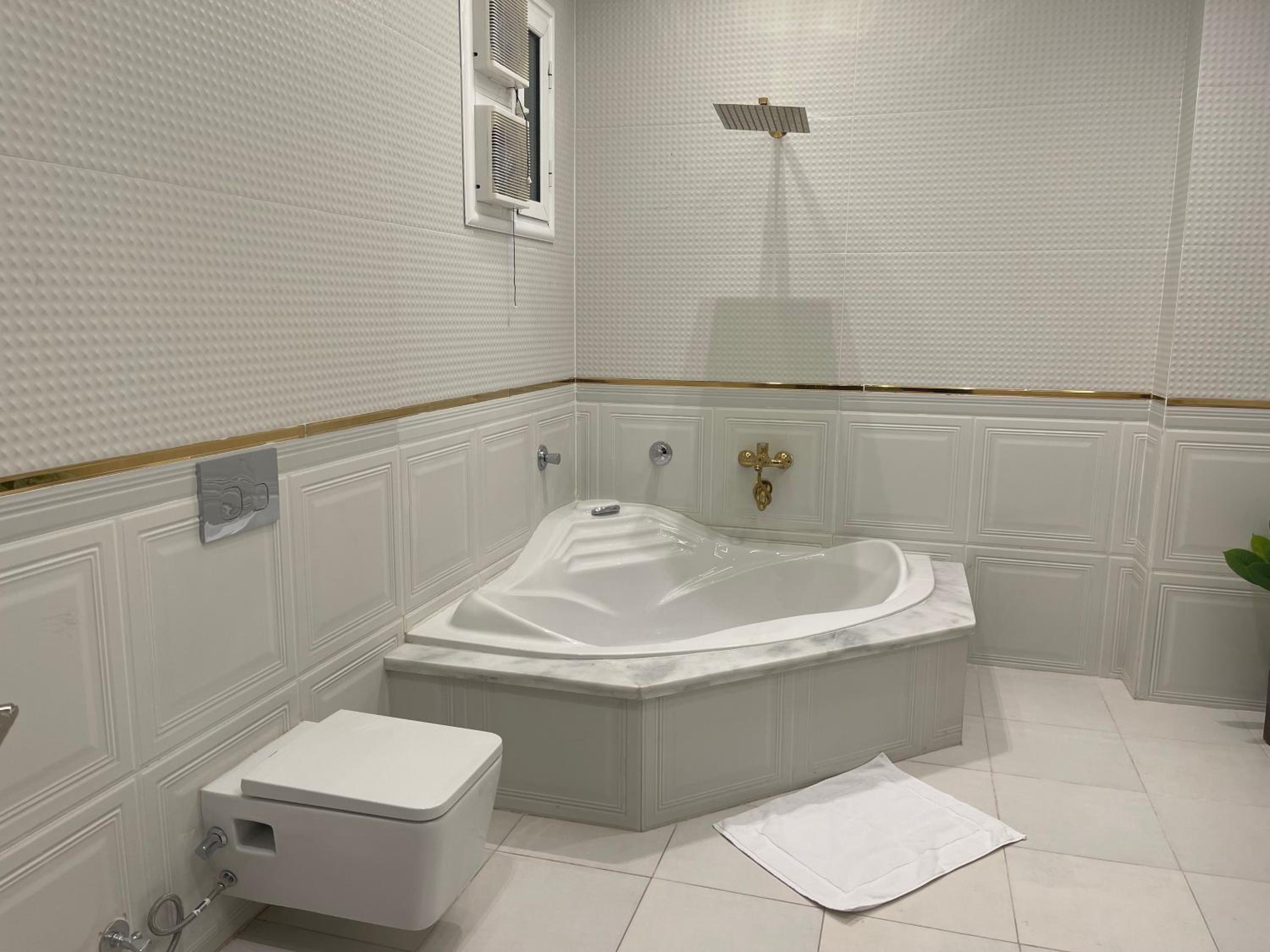 Royal apartment in private villa New Cairo in villa 255 Panafsig 11