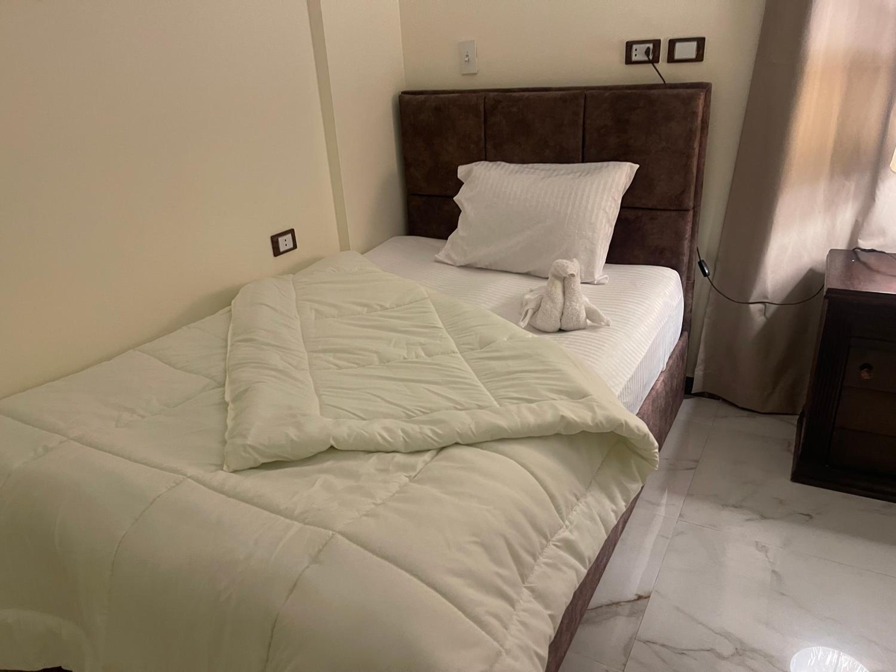 Royal apartment in private villa New Cairo in villa 255 Panafsig 11
