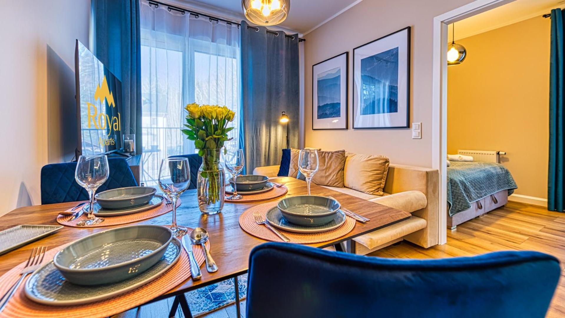 OSTOJA RESIDENCE VIP z sauną, strefą relaksu i pokojem zabaw by Royal Aparts