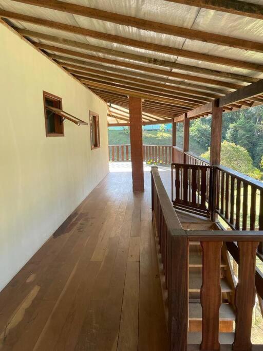 Casa Estrada Vale do Pavão