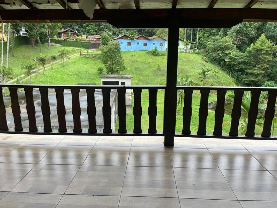 Casa Estrada Vale do Pavão