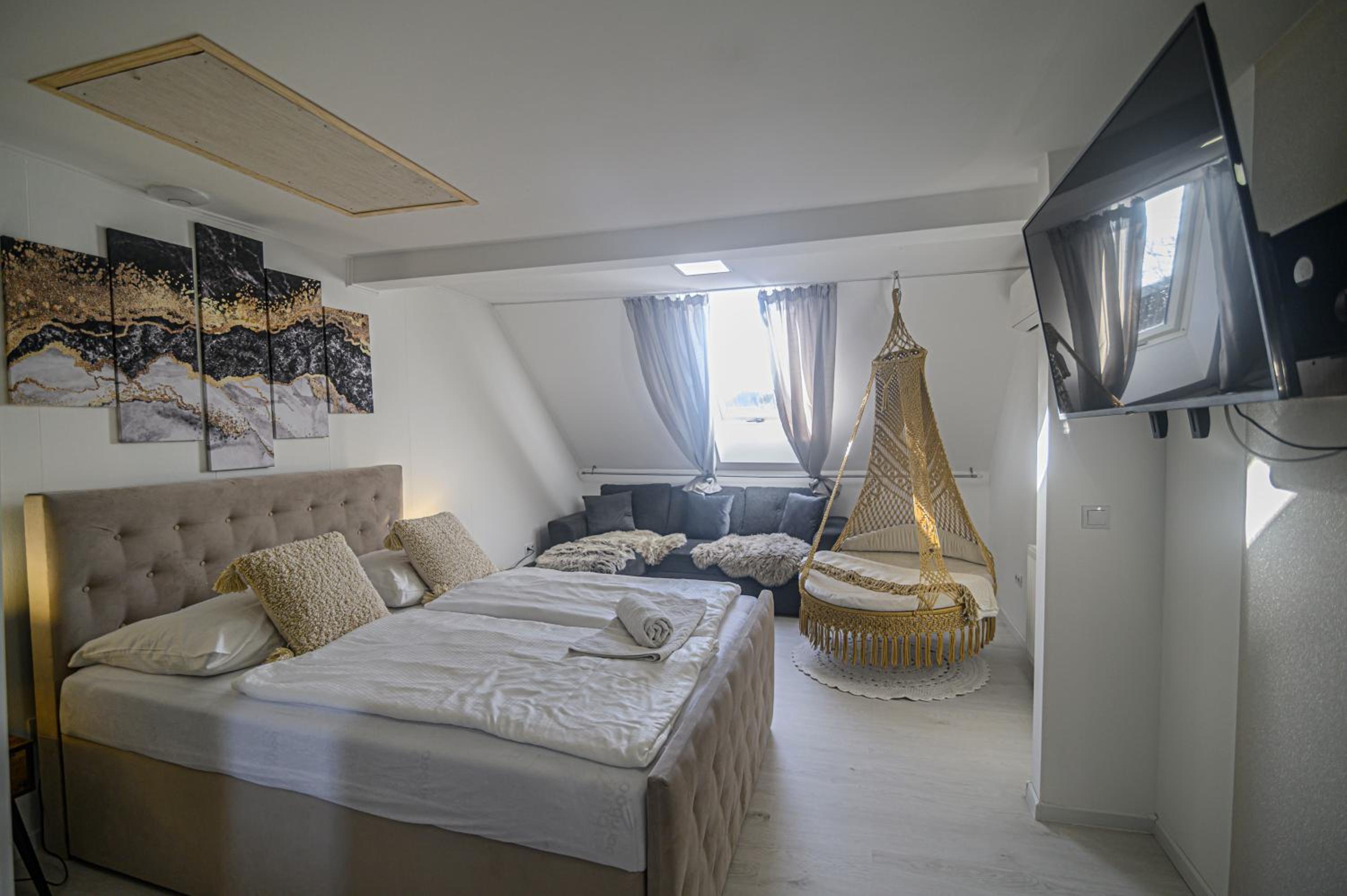 Sweet Life Wellness Apartments