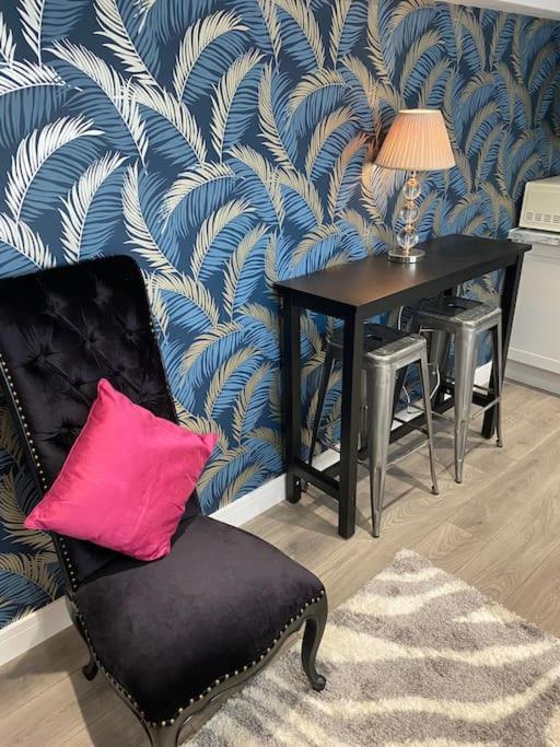 Elegant home near Stratford upon avon view 3