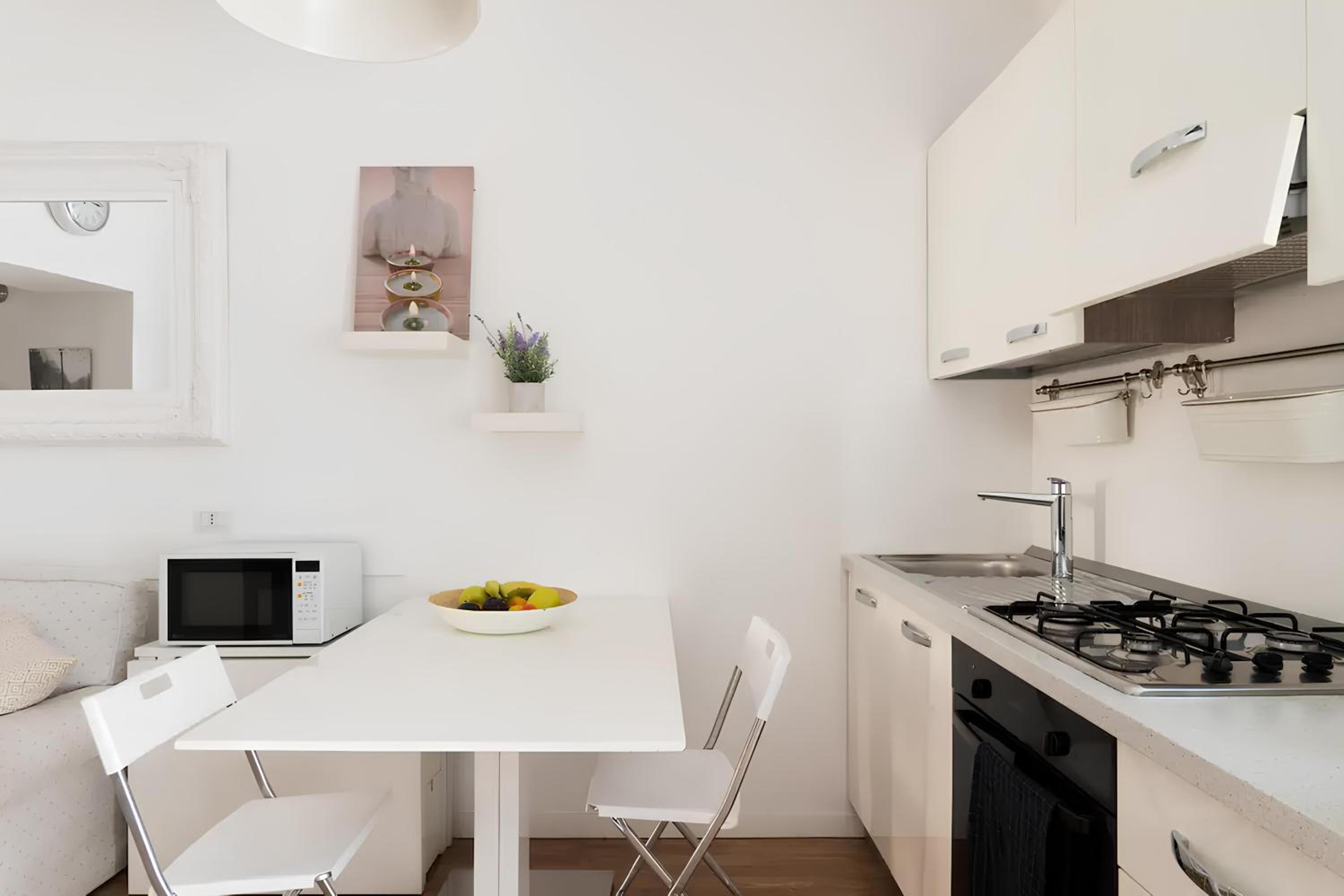 Charming Milanese Aparment