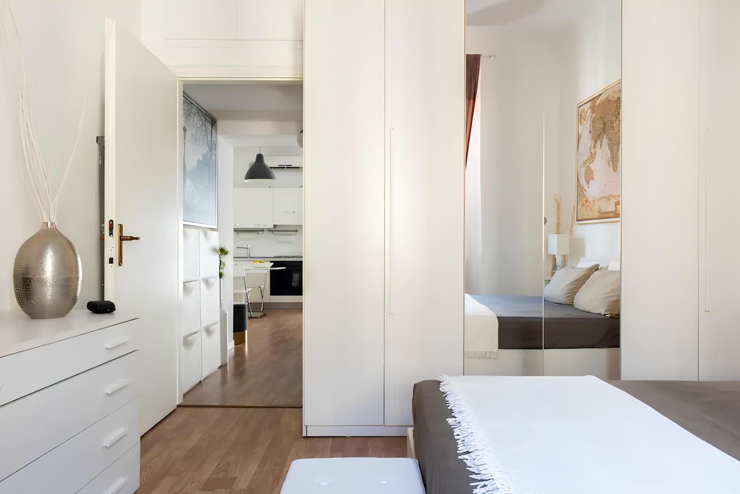 Charming Milanese Aparment