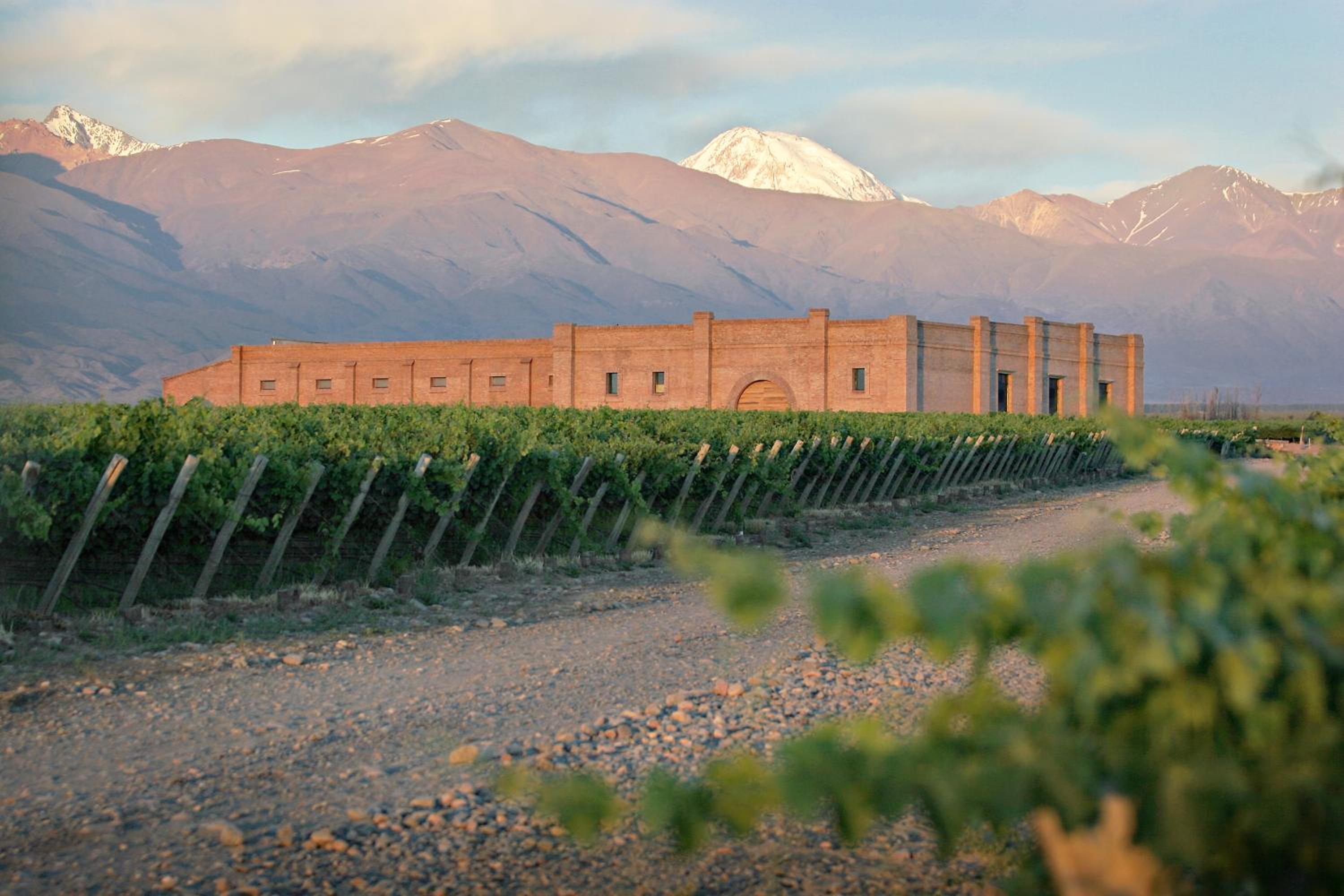 Andeluna Winery Lodge