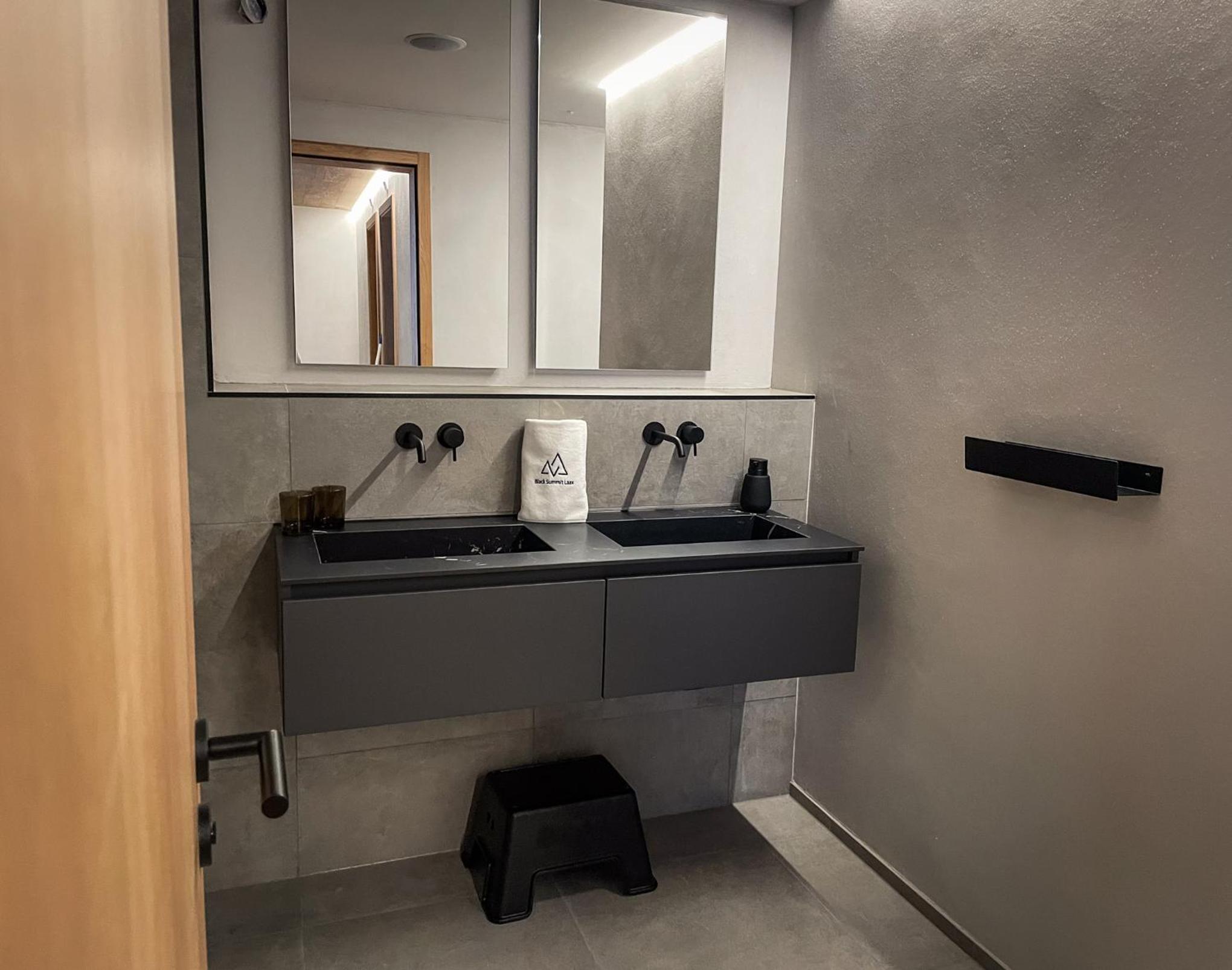 Black Summit Boutique Resort Laax