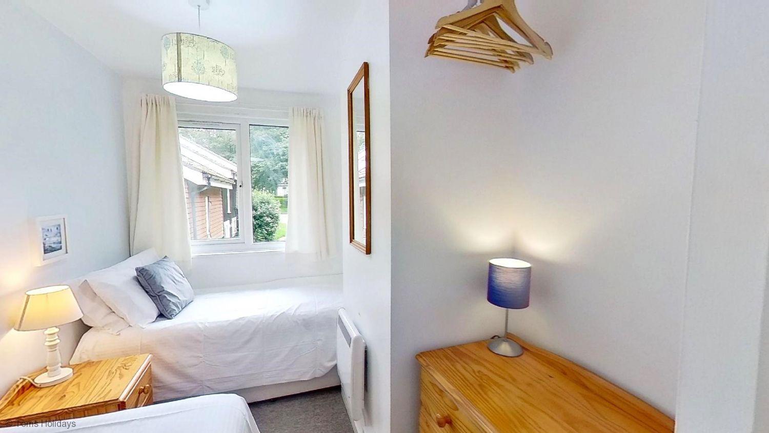 46 Strawberry Hill, Tolroy Manor view 4