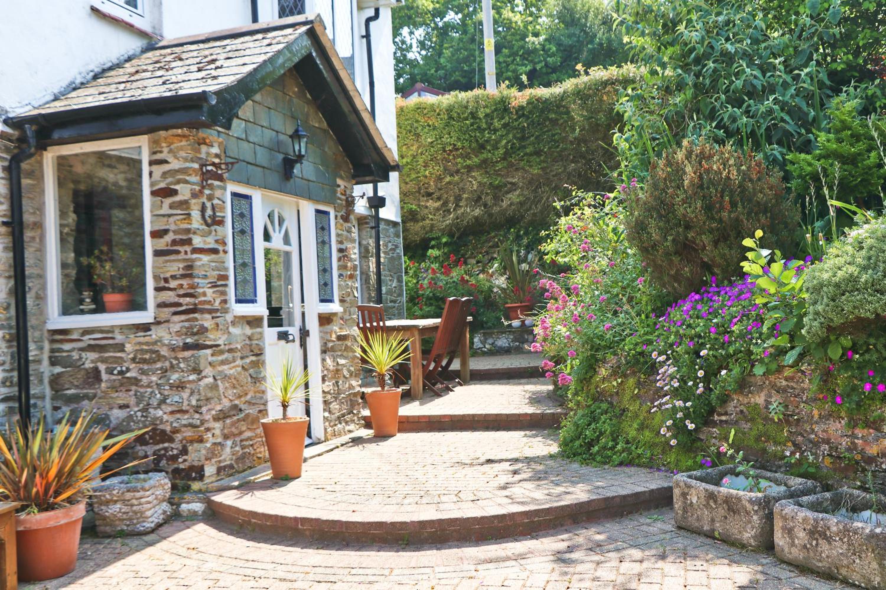 Beautiful character cottage