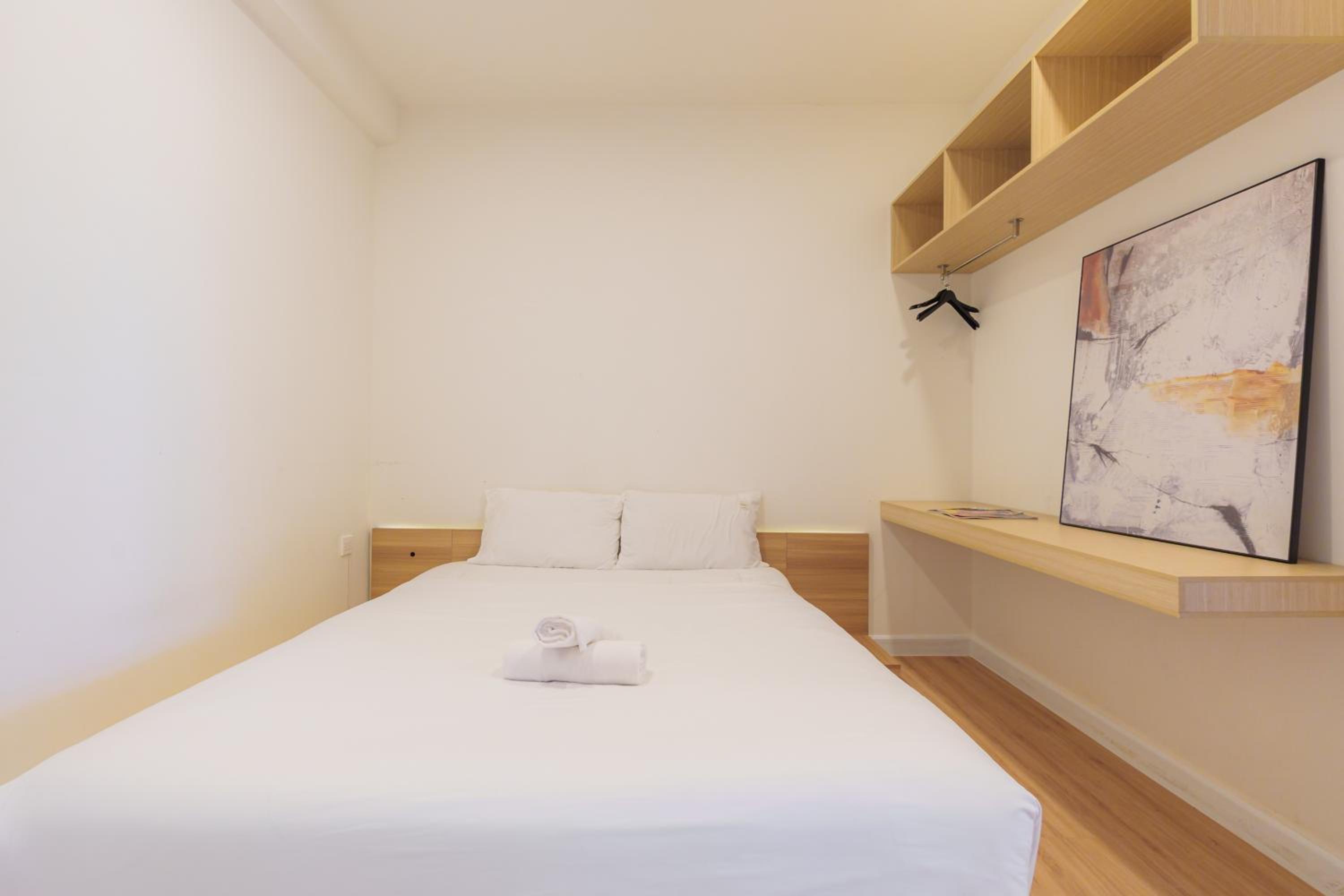 PROStay SOHO Residence Near Bui Vien Walking Street - Central HCMc HAR 2