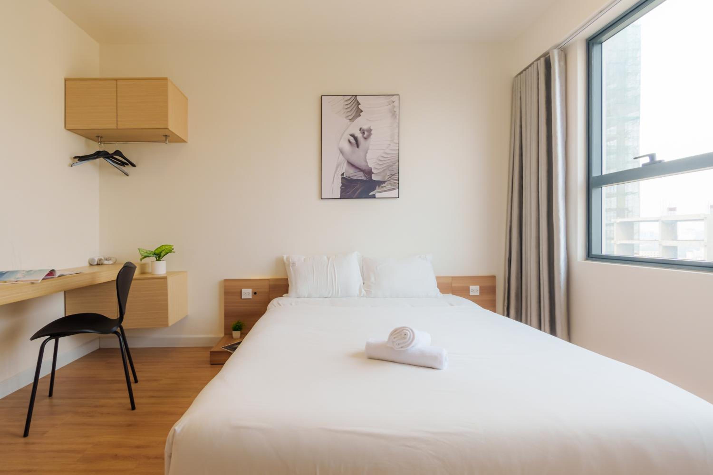 PROStay SOHO Residence Near Bui Vien Walking Street - Central HCMc HAR 2