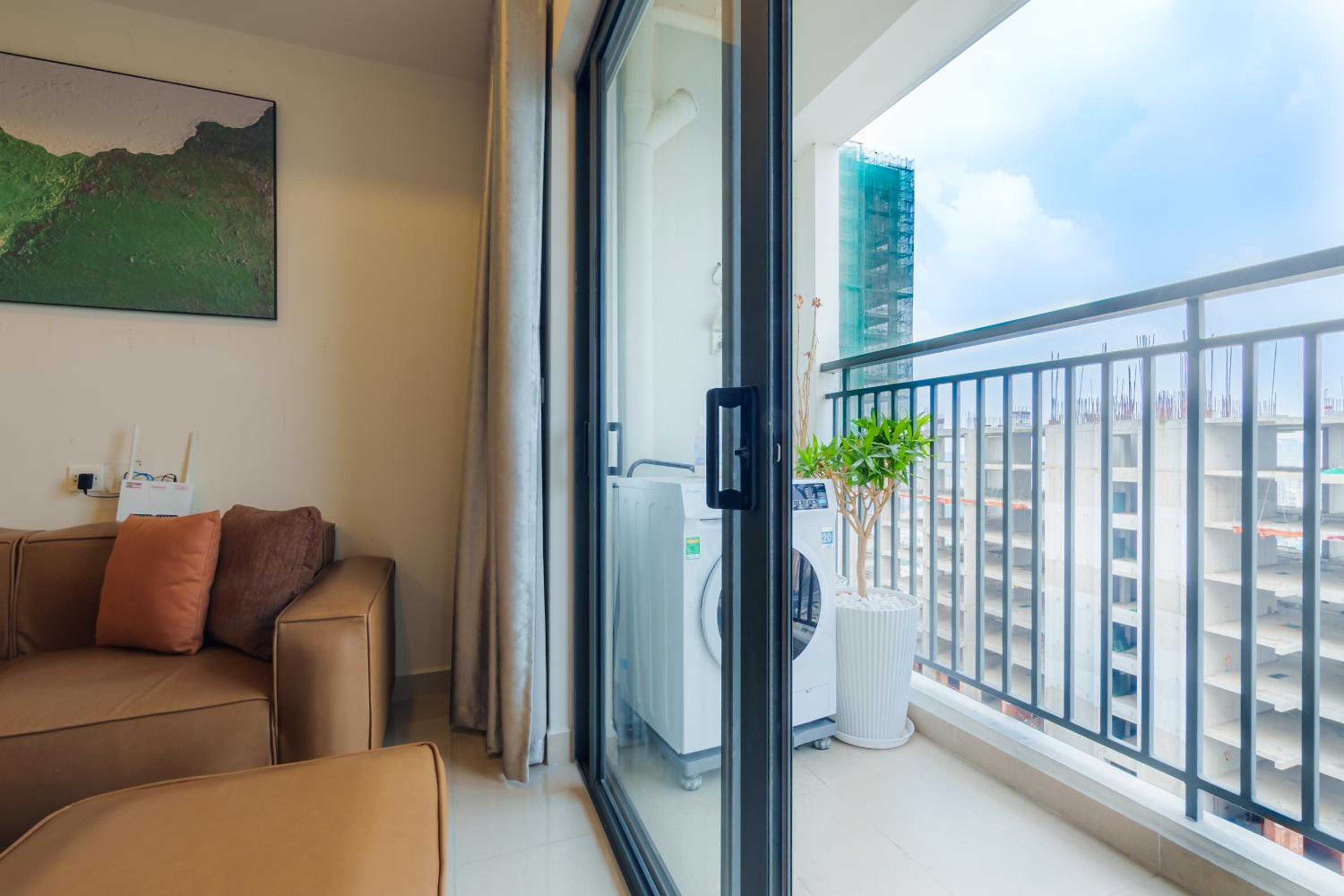PROStay SOHO Residence Near Bui Vien Walking Street - Central HCMc HAR 2