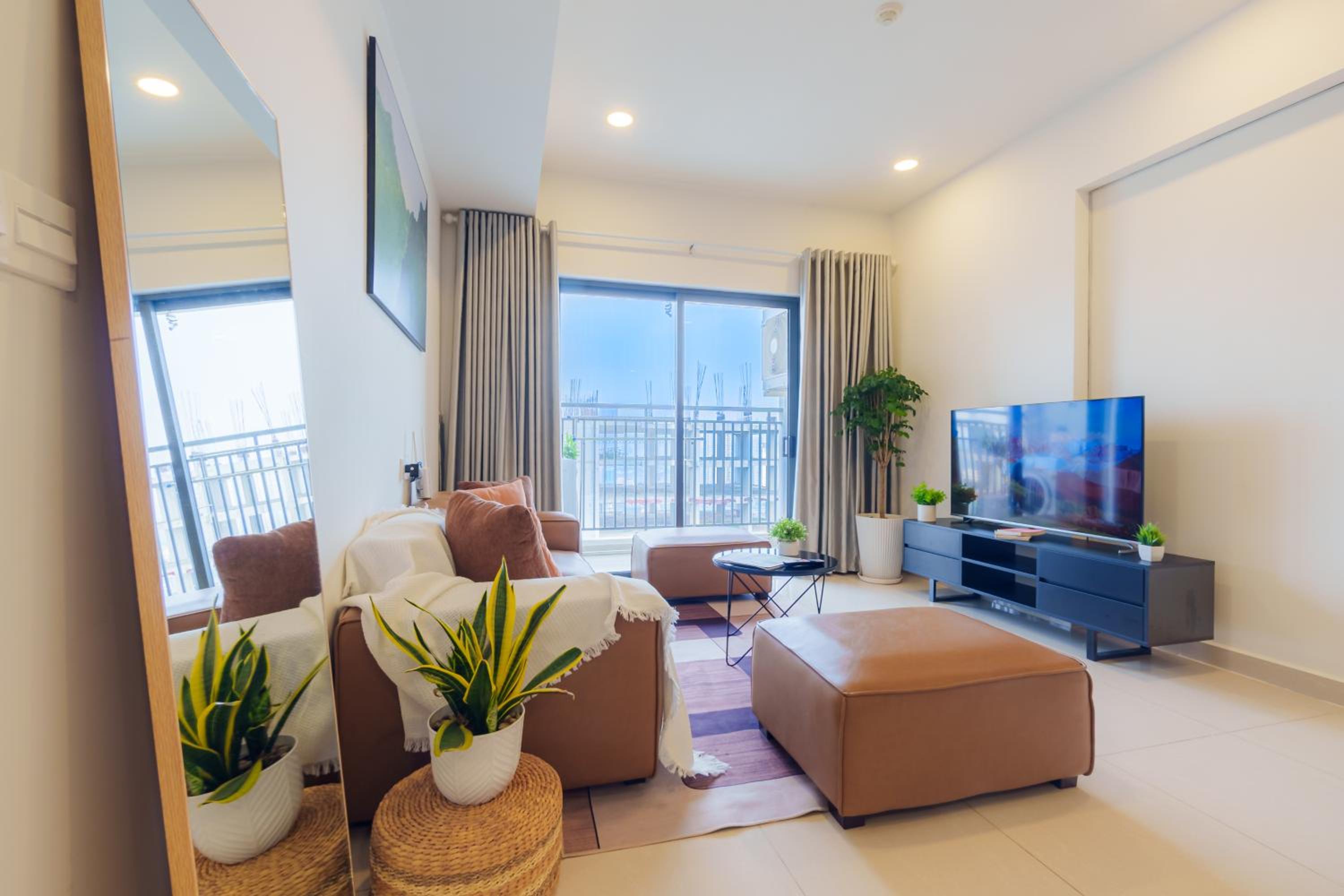 PROStay SOHO Residence Near Bui Vien Walking Street - Central HCMc HAR 2