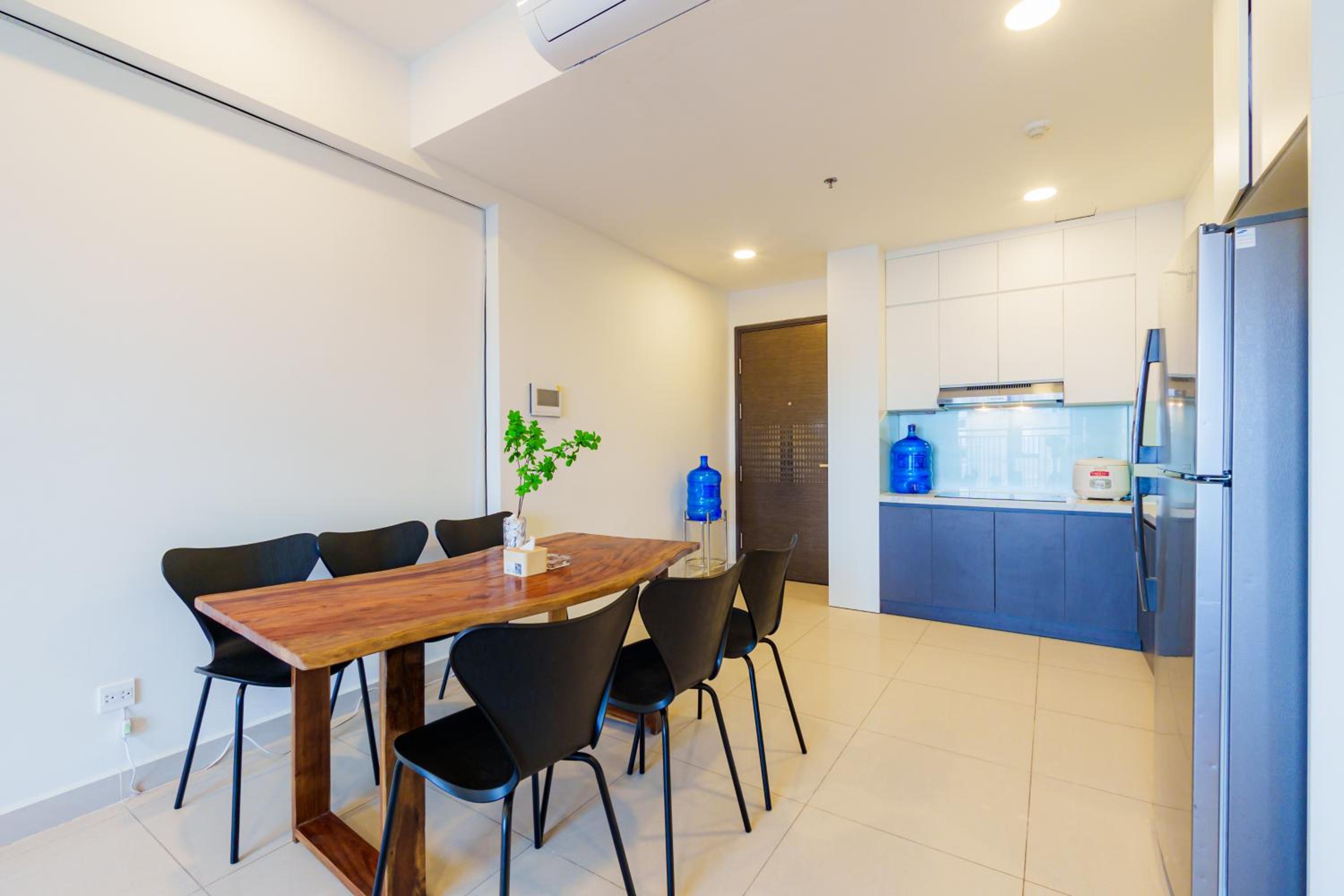 PROStay SOHO Residence Near Bui Vien Walking Street - Central HCMc HAR 2