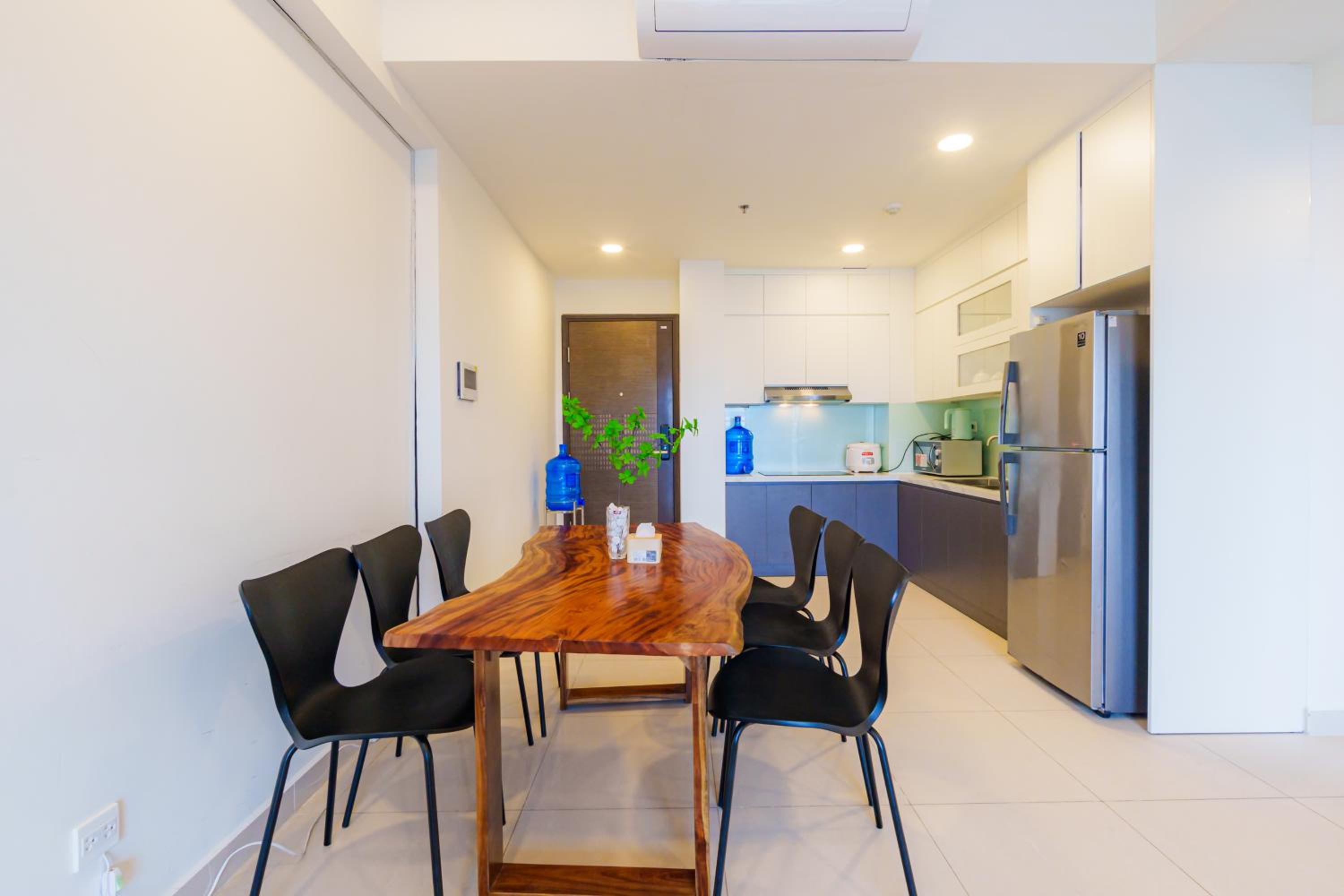 PROStay SOHO Residence Near Bui Vien Walking Street - Central HCMc HAR 2
