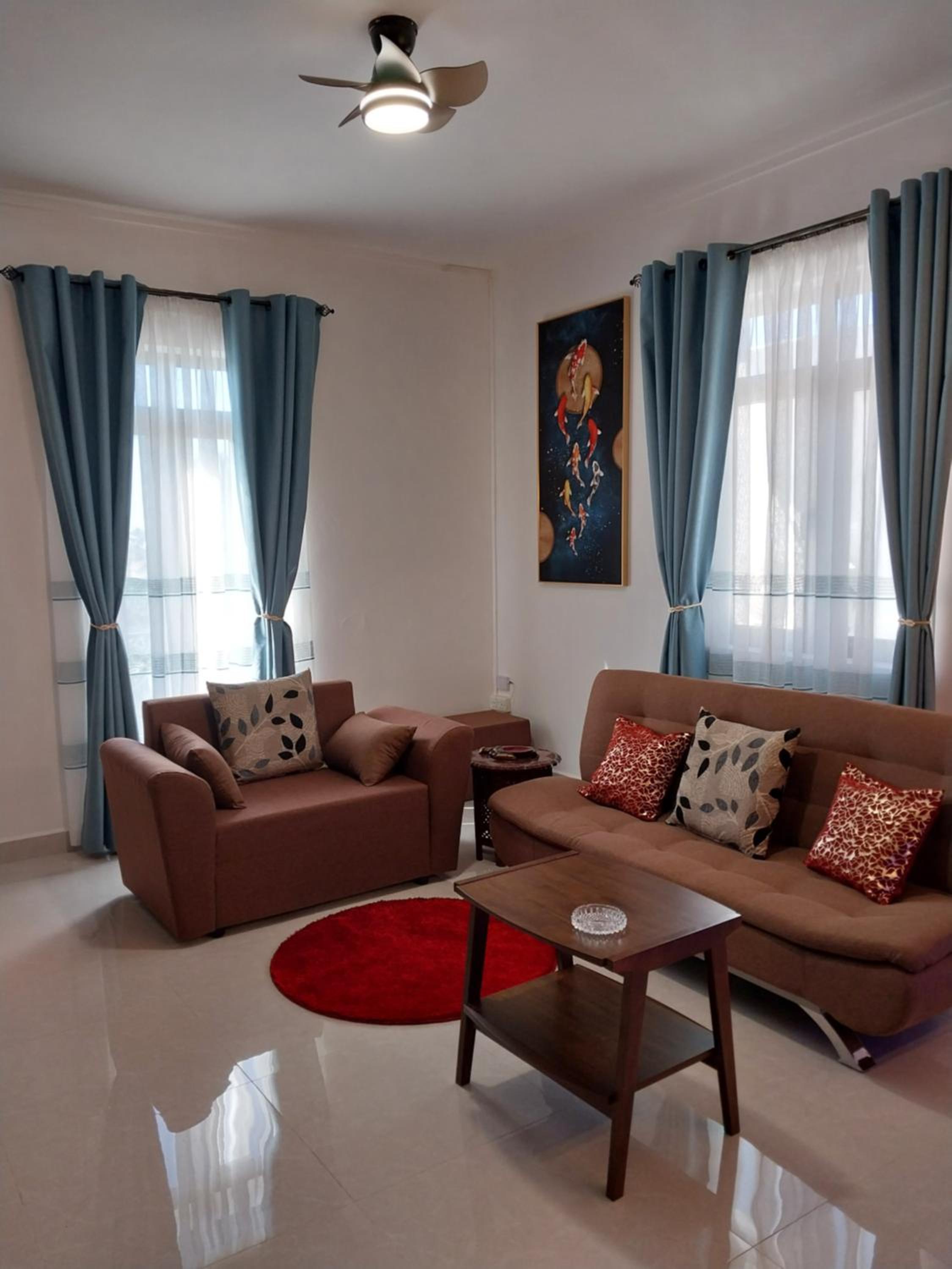 2 bedroom brand new apartment walking distance to mall and beach view 4
