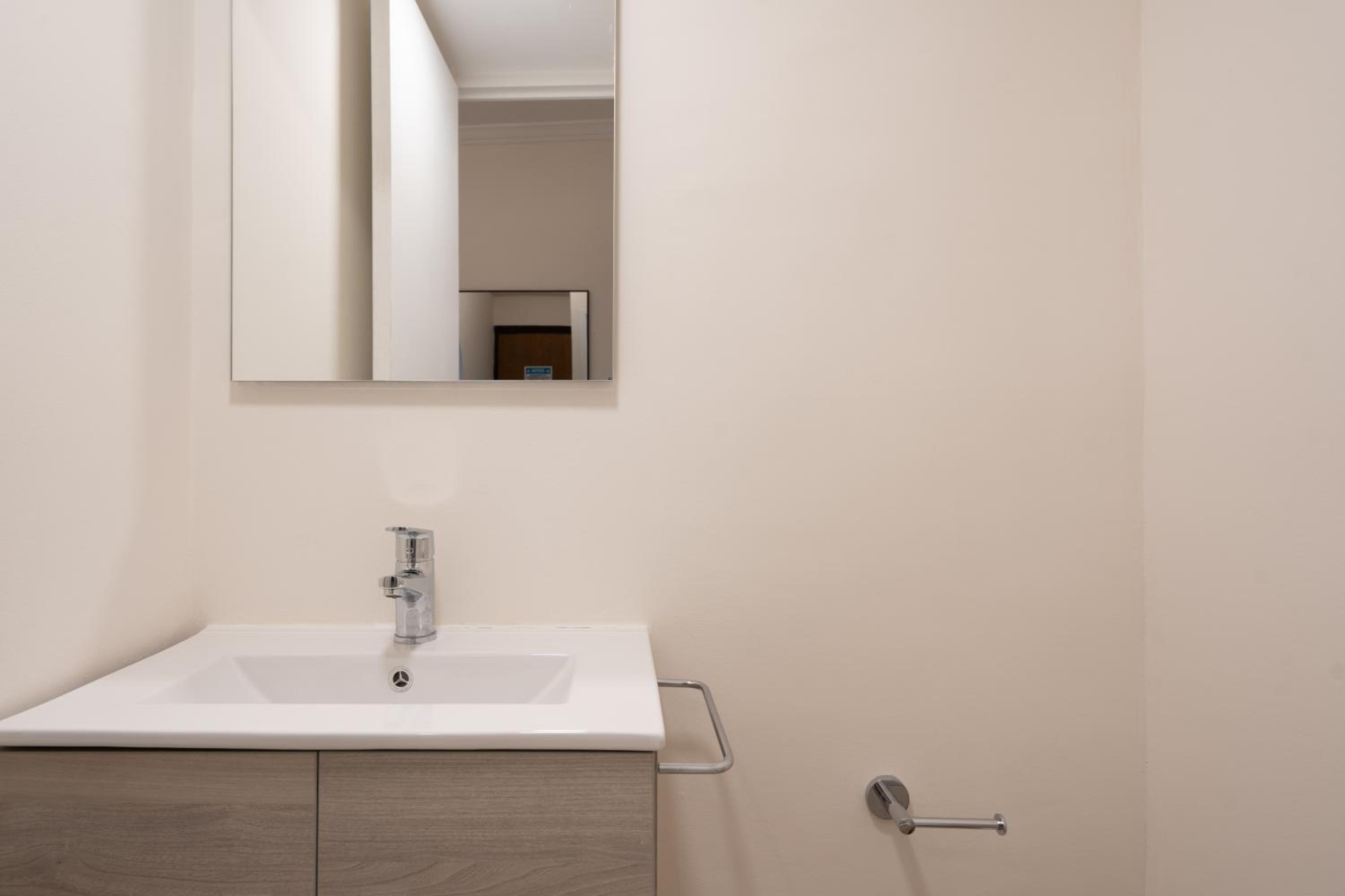 Modern Apartment in Athens with Acropolis & Mt Lycabettus view