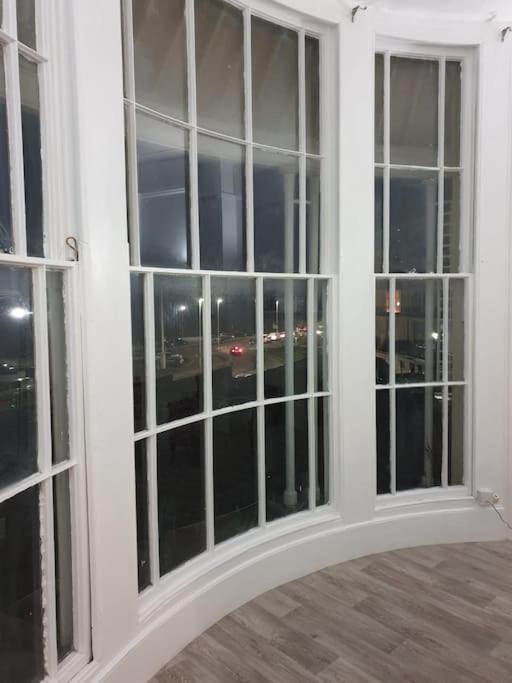 Period Sea view flat in Hastings