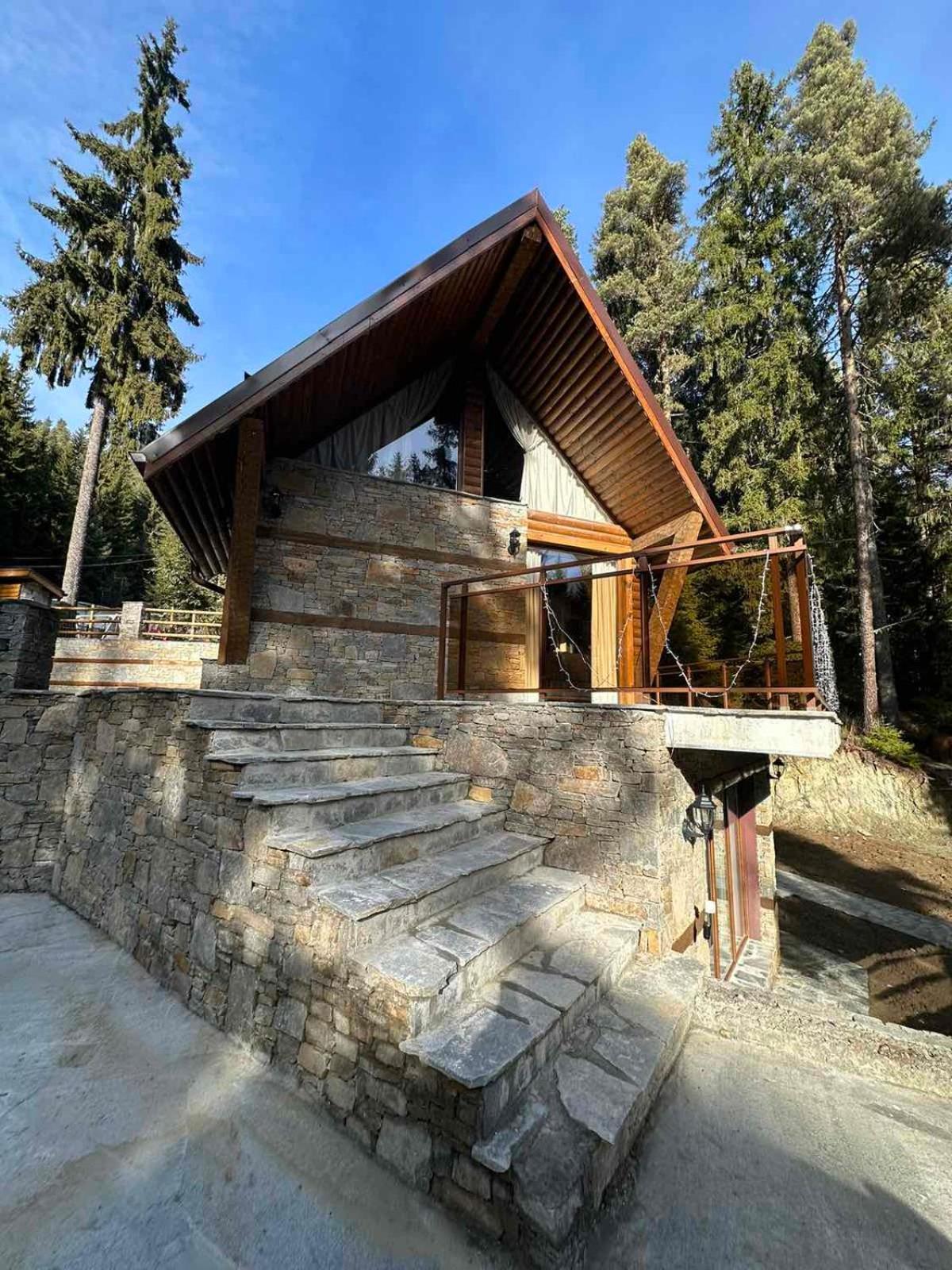 CHALET ELEVEN