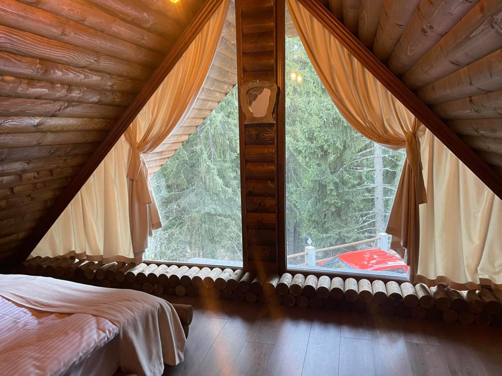 CHALET ELEVEN