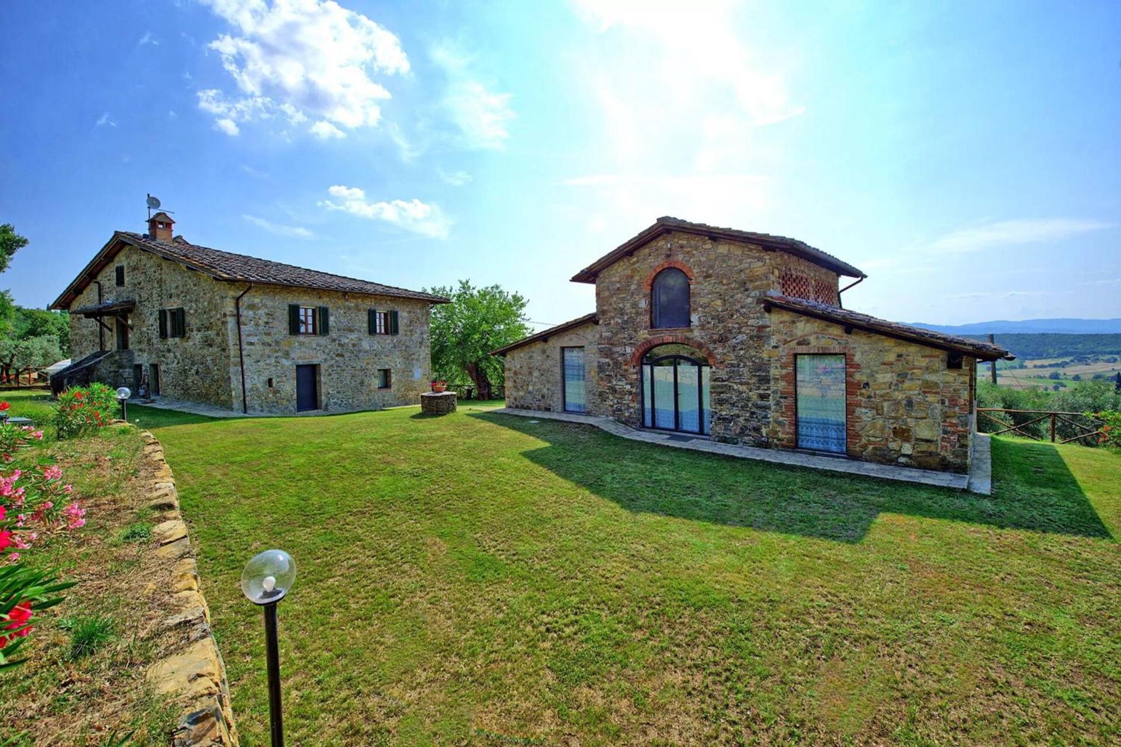Villa Quercina by Mmega view 2