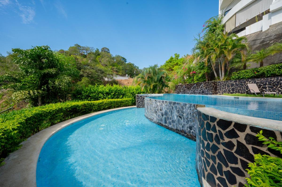 Playa Flamingo Towers Cliffside Retreat Endless Views Sunsets