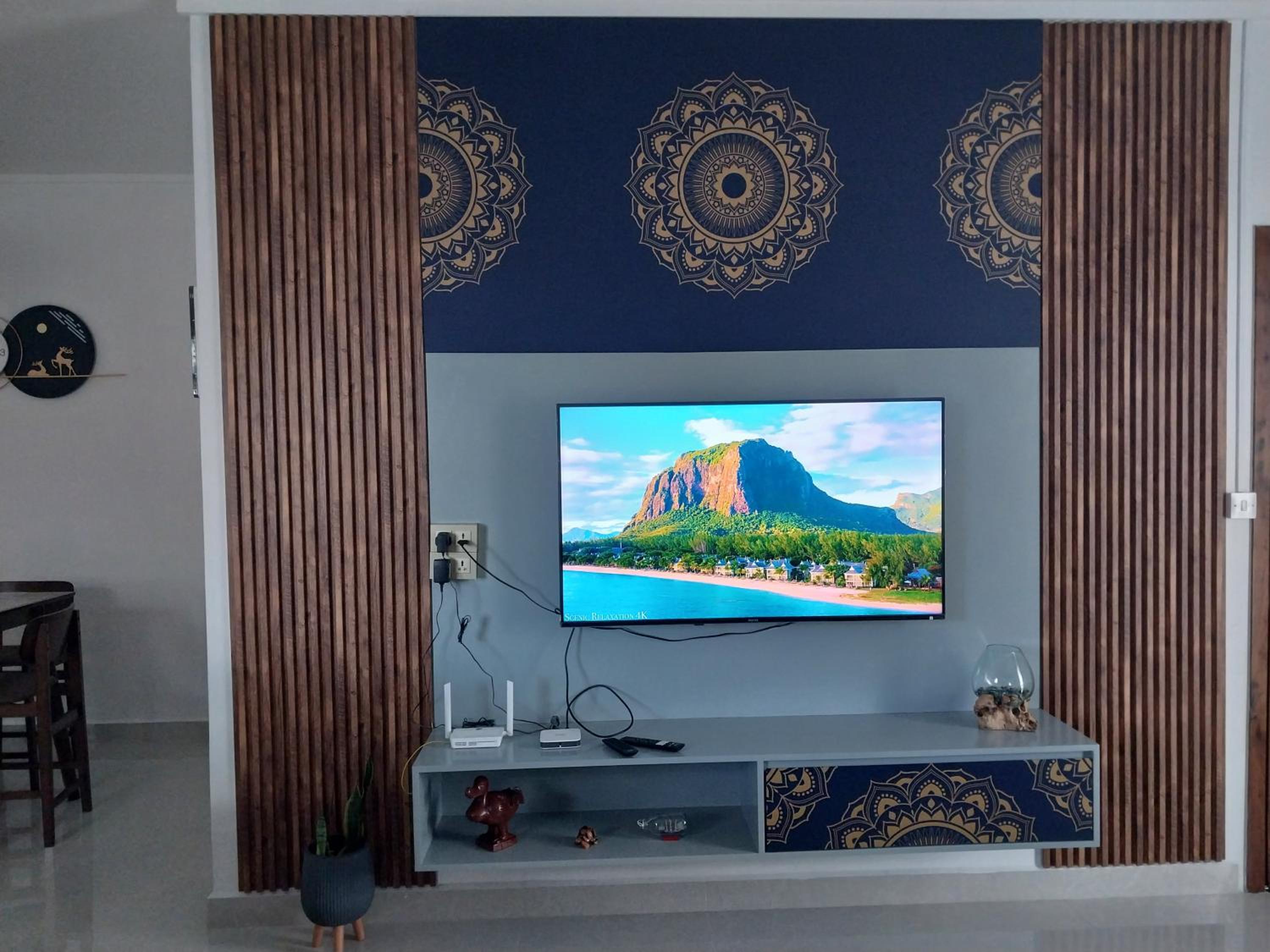 2 bedroom brand new apartment walking distance to mall and beach view 5