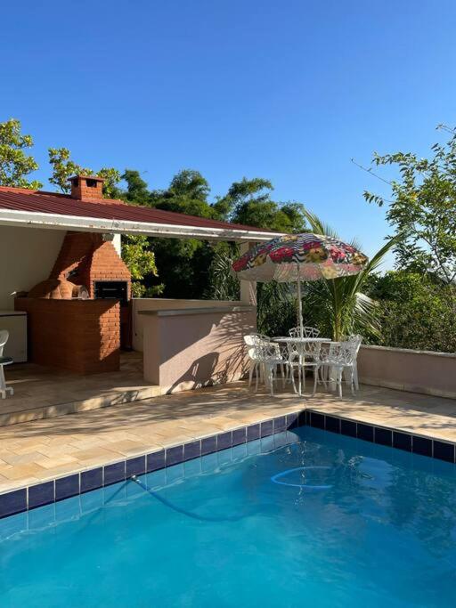 Casa do Vôo Livre com piscina e churrasqueira 20 min do Thermas
